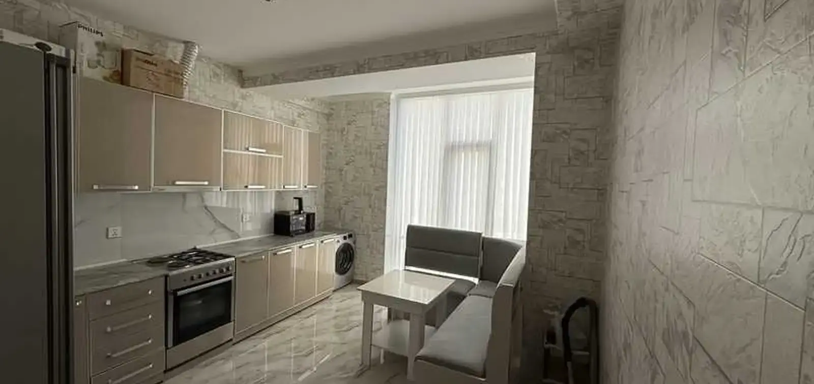 2-комн. квартира, 4 этаж, 80м², территоря пединститут