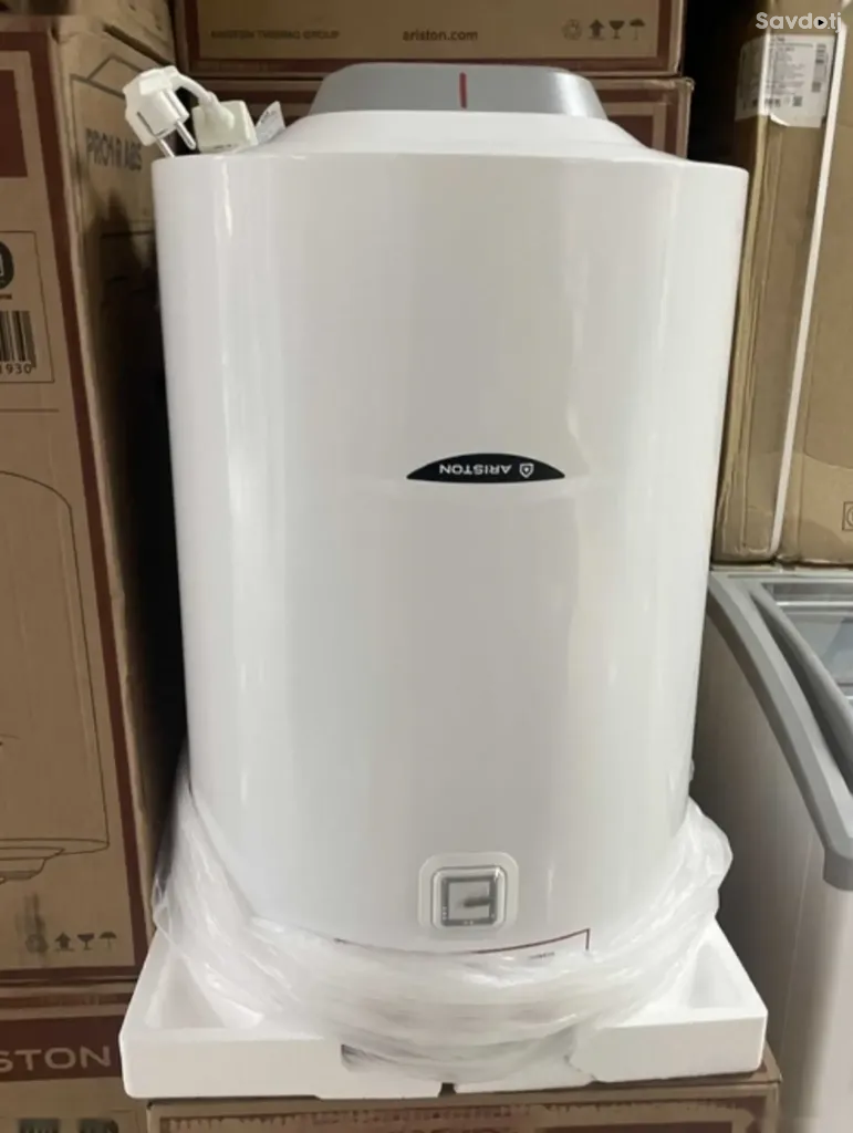 Водонагреватель Ariston 80Л