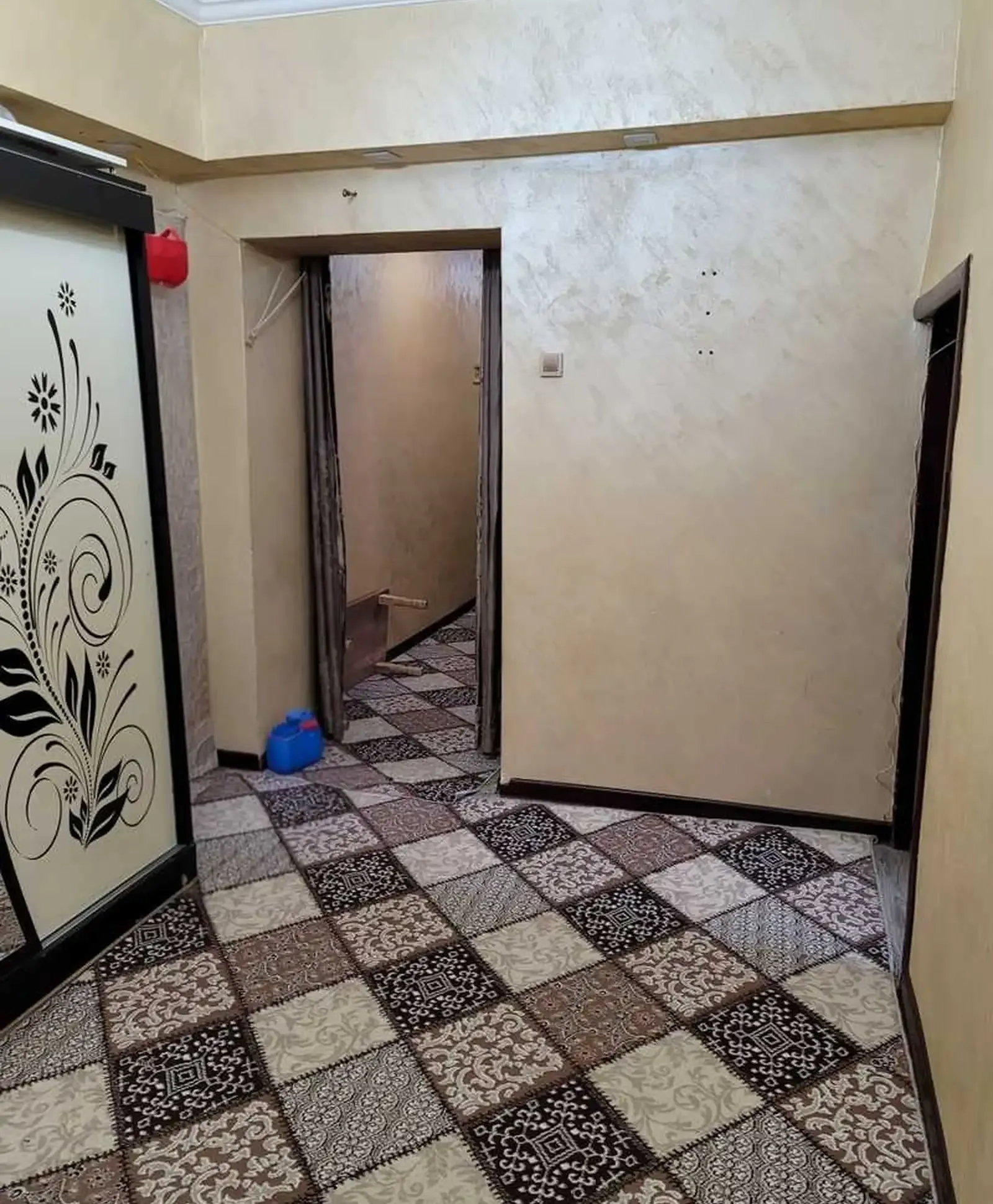 2-комн. квартира, 2 этаж, 60м², Шохмансур