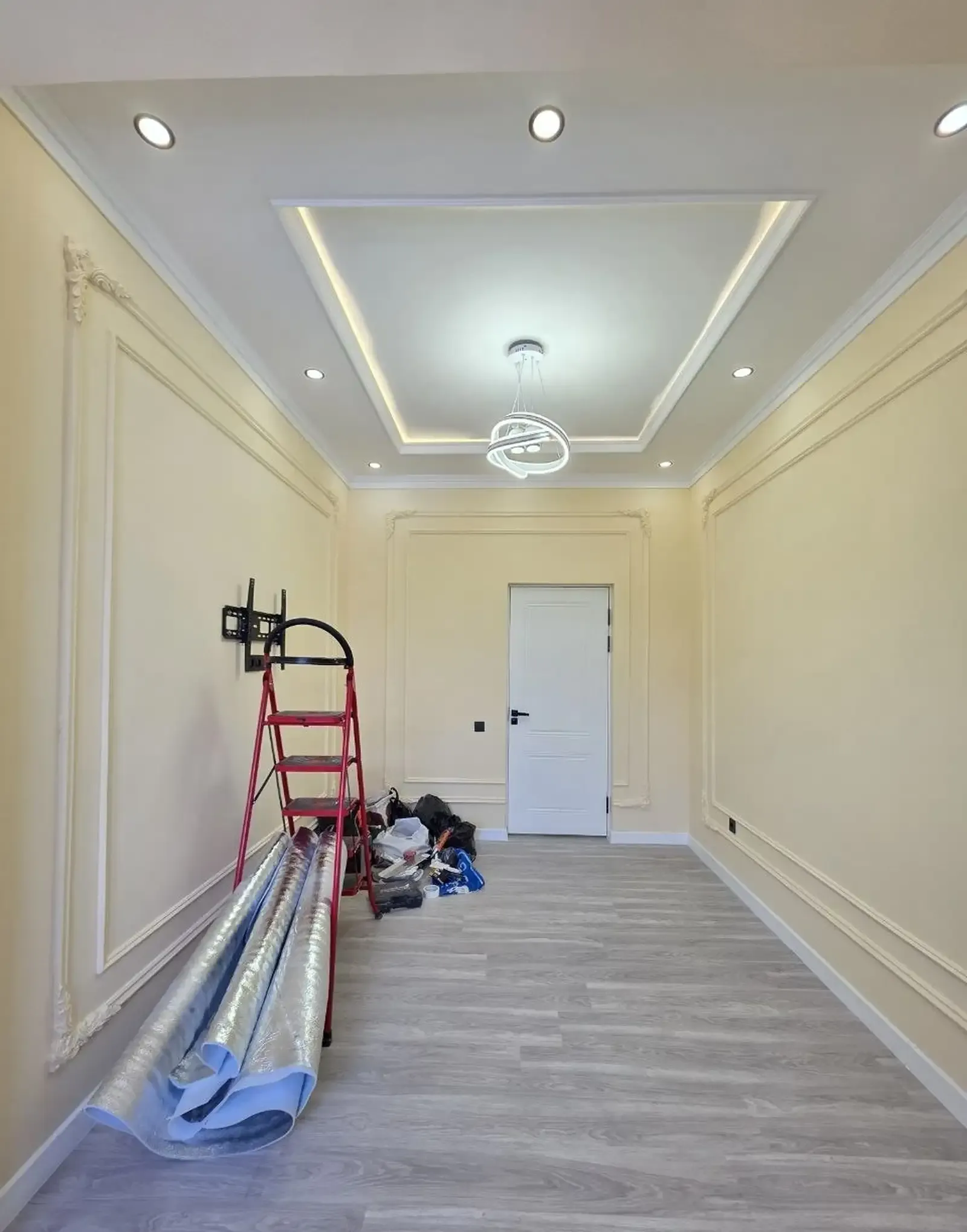 3-комн. квартира, 8 этаж, 95 м², Исмоили Сомони Воданасос