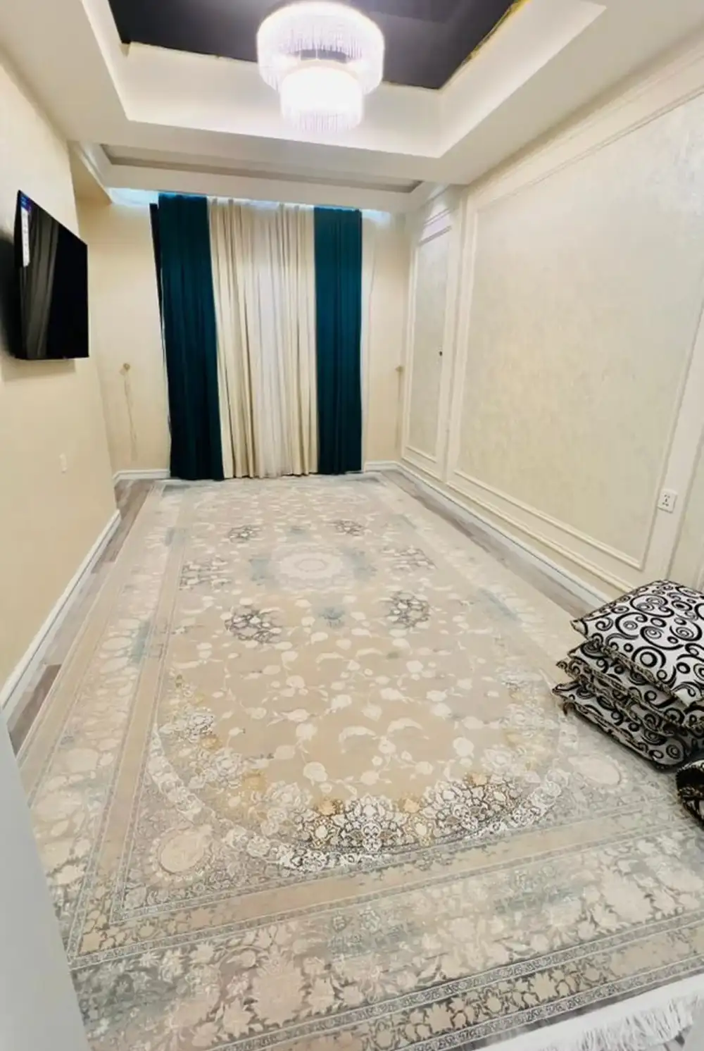 3-комн. квартира, 4 этаж, 140м², Шохмансур ру баруи Зелёный бозор доми Валберис Наздикии Садбарг