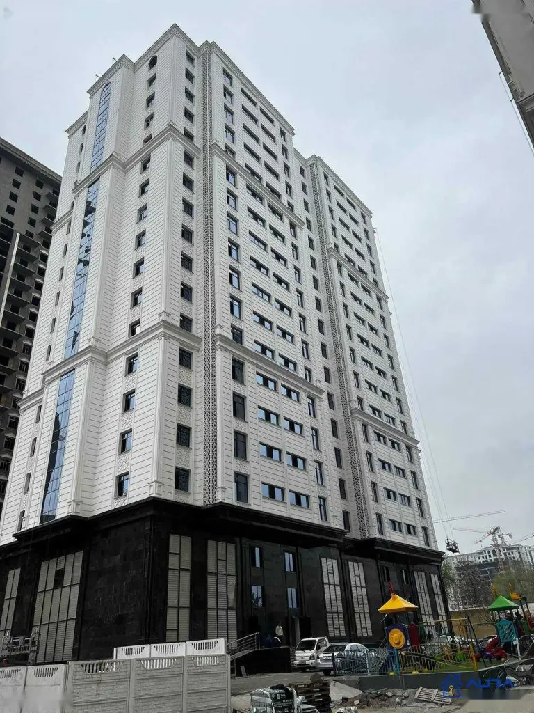 2-комн. квартира, 18 этаж, 53 м², шохмансур