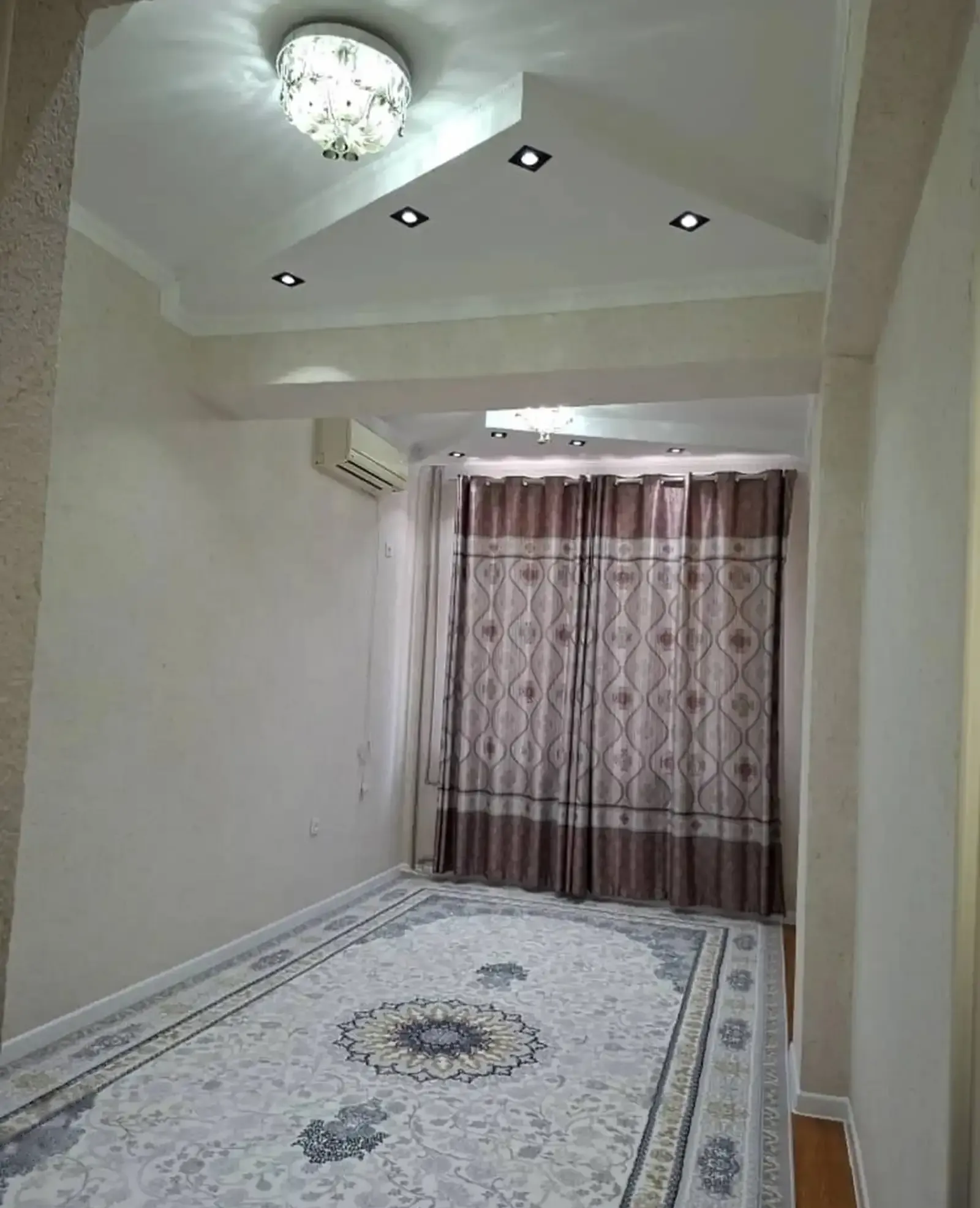 2-комн. квартира, 2 этаж, 73м², сино