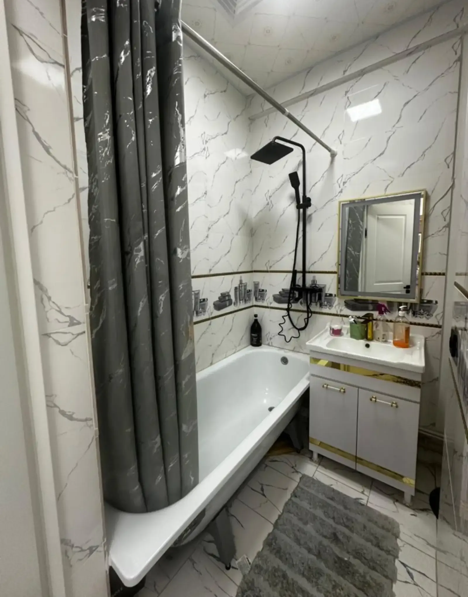 2-комн. квартира, 14 этаж, 68м², поворот аэропорта 4дома