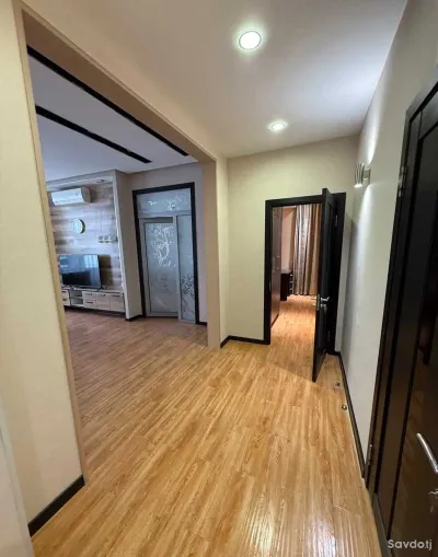 4-комн. квартира, 3 этаж, 140м², шохмансур