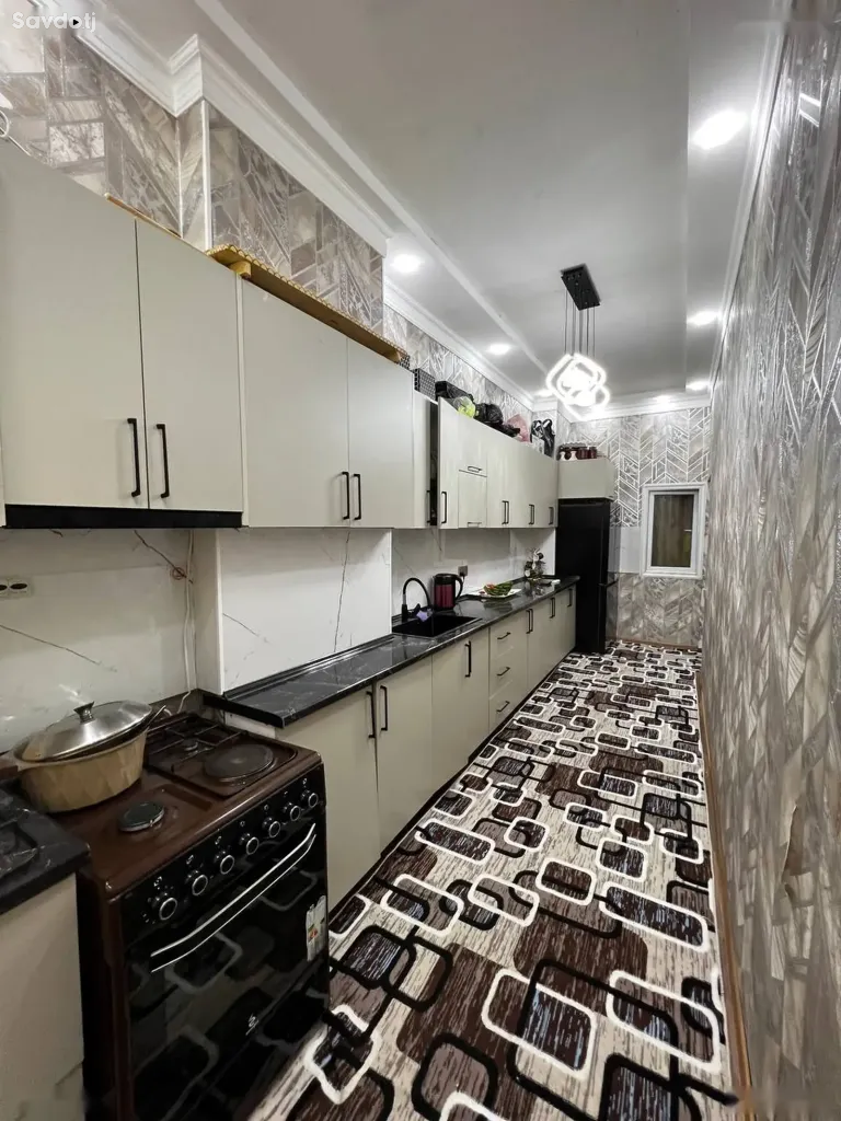 4-комн. квартира, 1 этаж, 100 м², Фирдавси