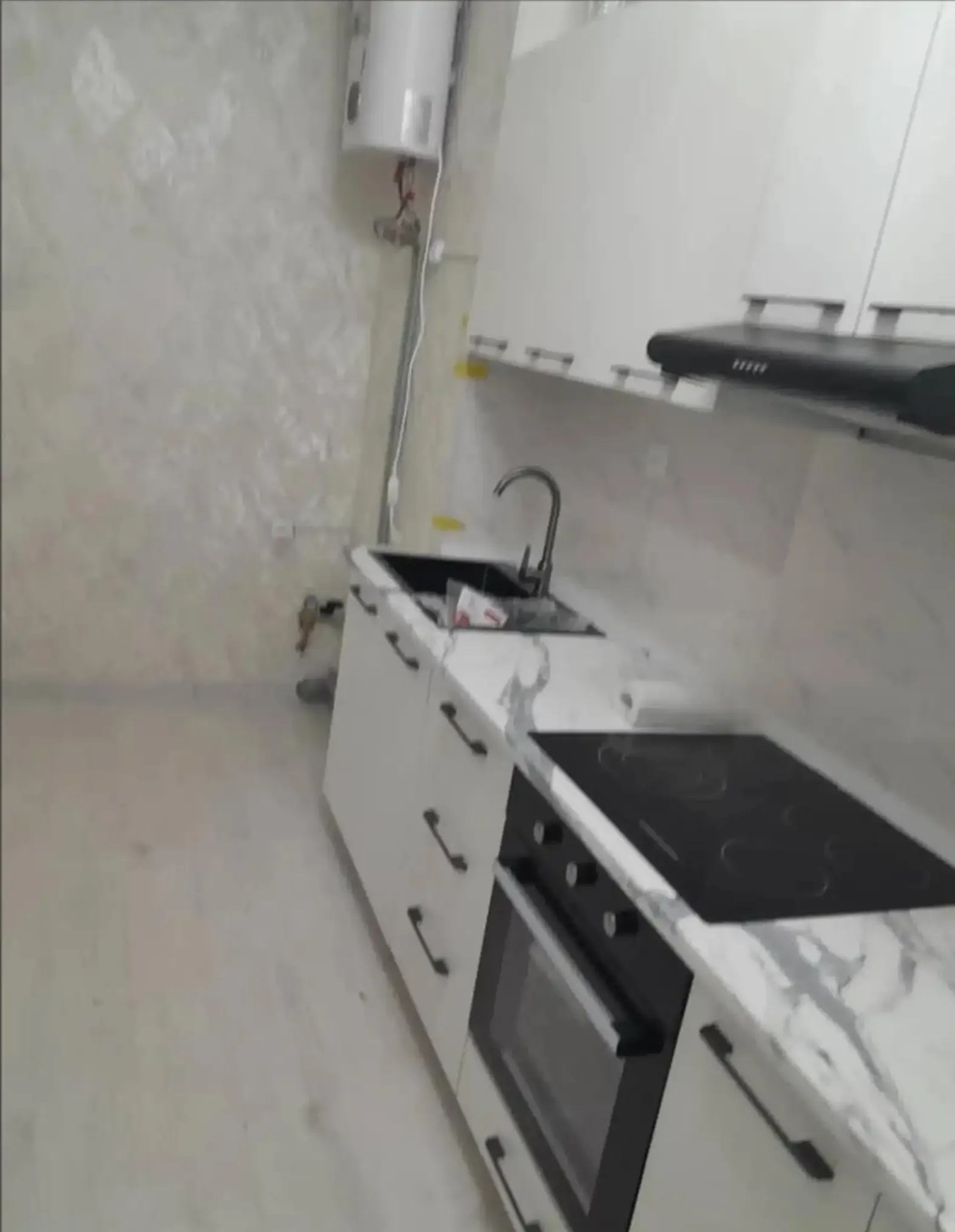 2-к квартира, 13 этаж, 70 м², Фирдавси