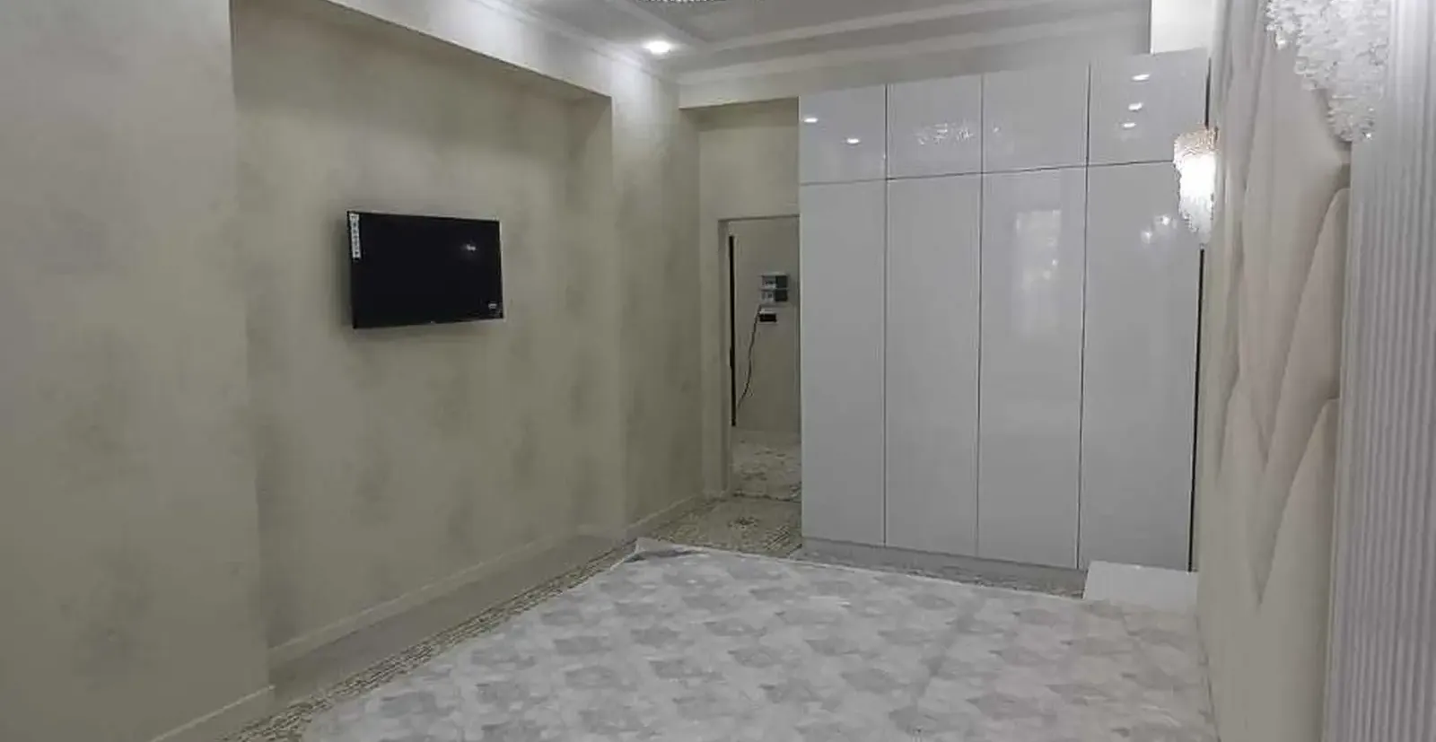 2-комн. квартира, 5 этаж, 61 м², Сино