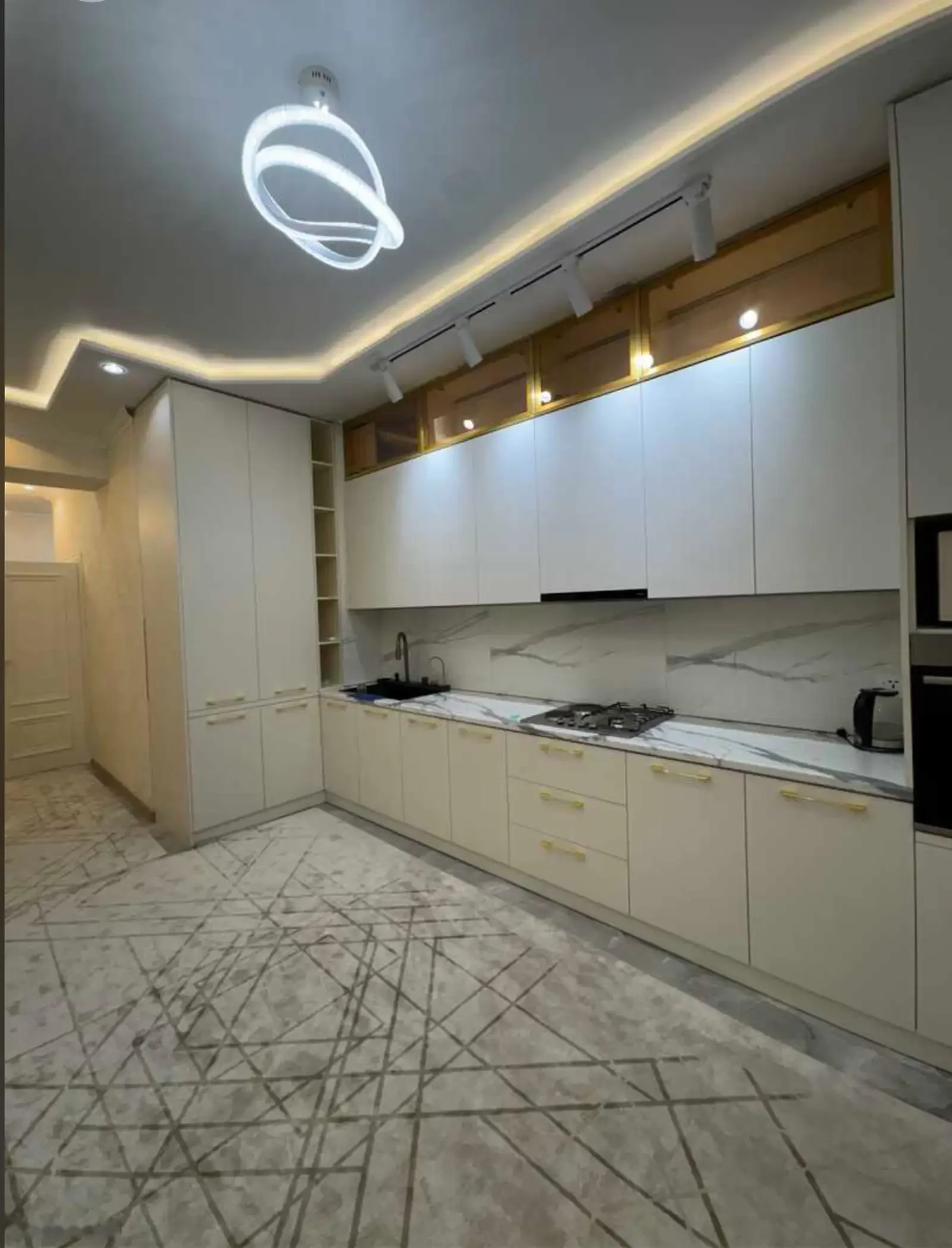 3-к квартира, 4 этаж, 85 м², Текстиль