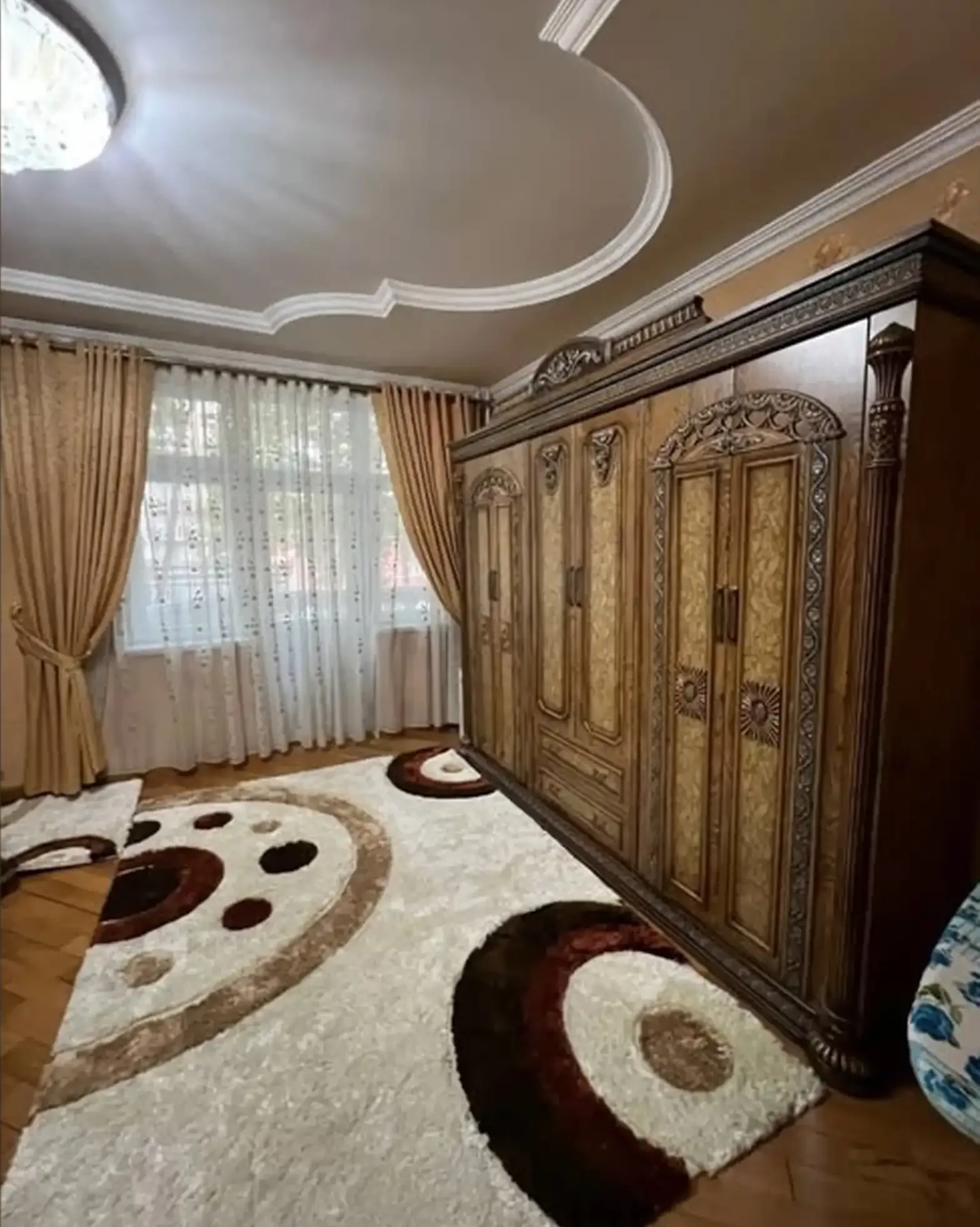 2-комн. квартира, 2 этаж, 101м², И. Сомони