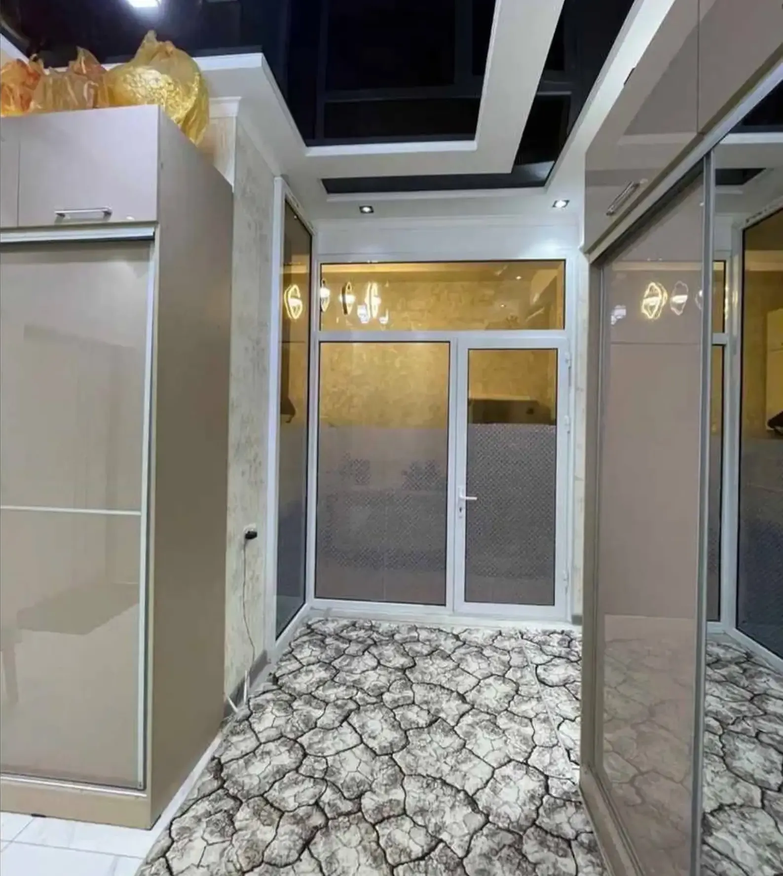 2-комн. квартира, 4 этаж, 62 м², Сино