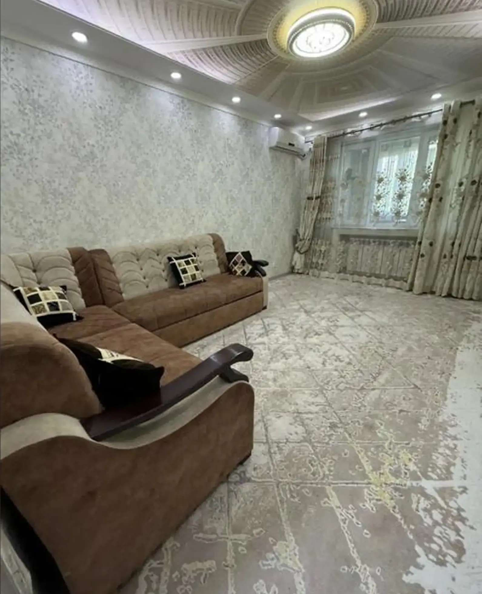 2-комн. квартира, 4 этаж, 70м², Сино