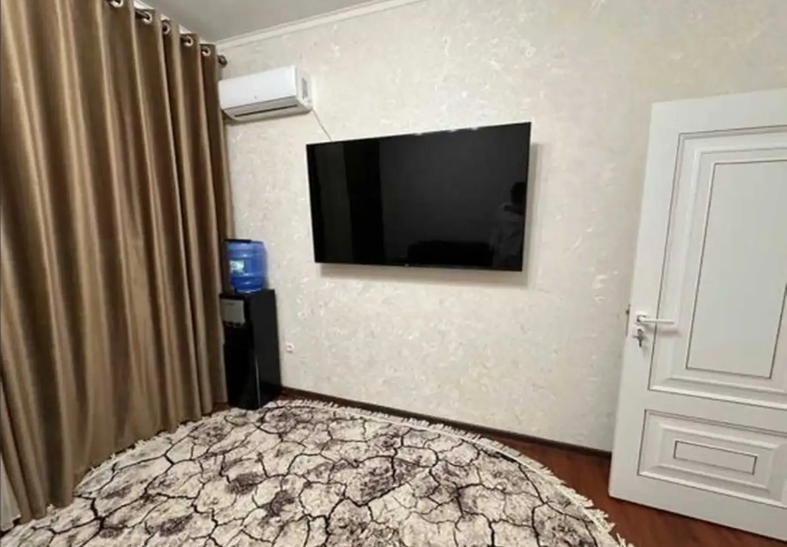 2-комн. квартира, 9 этаж, 60м², Сомони