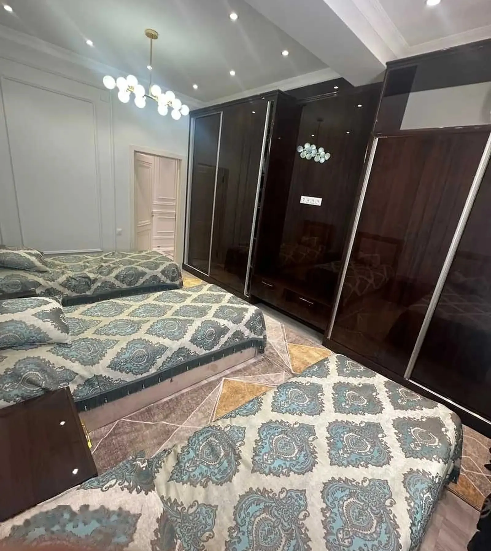 3-комн. квартира, 5 этаж, 116м², Садбарг