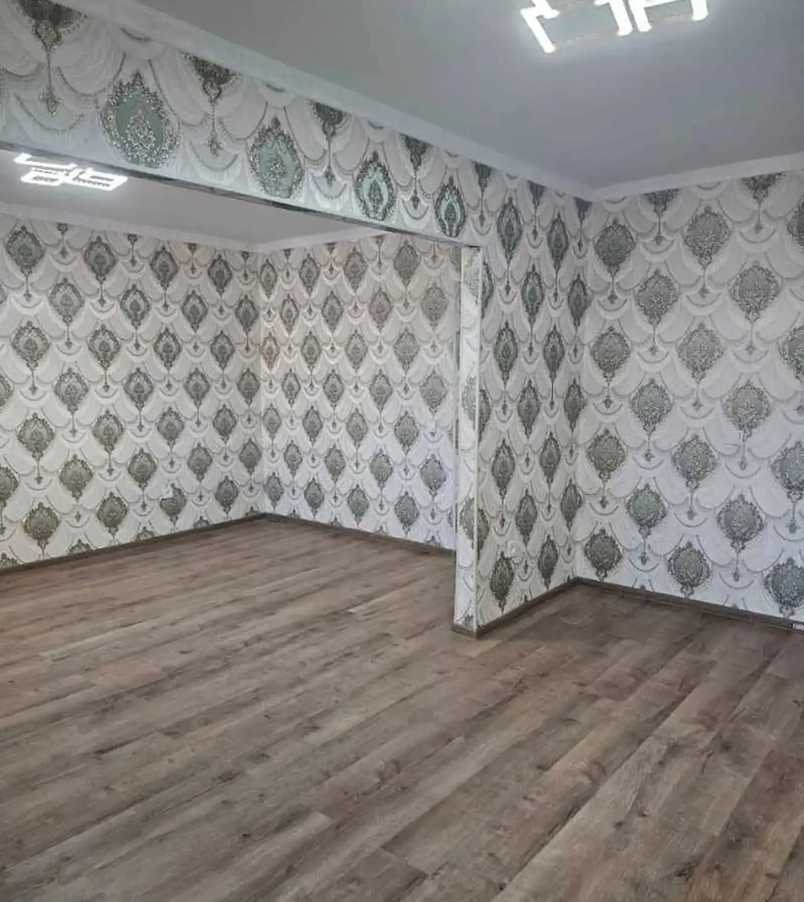 3-комн. квартира, 5 этаж, 100м², Сино
