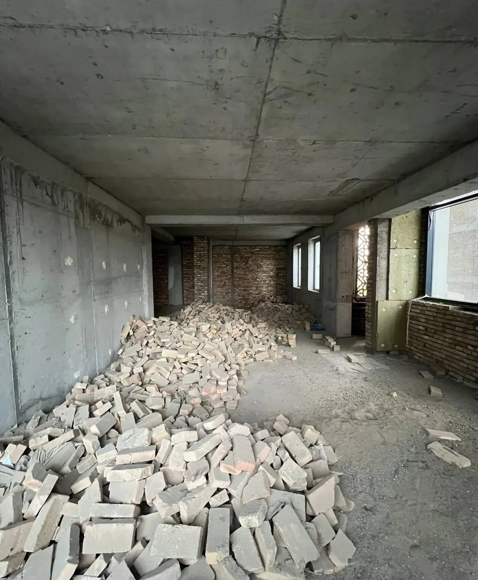 5-комн. квартира, 8 этаж, 167 м², Исмоили Сомони