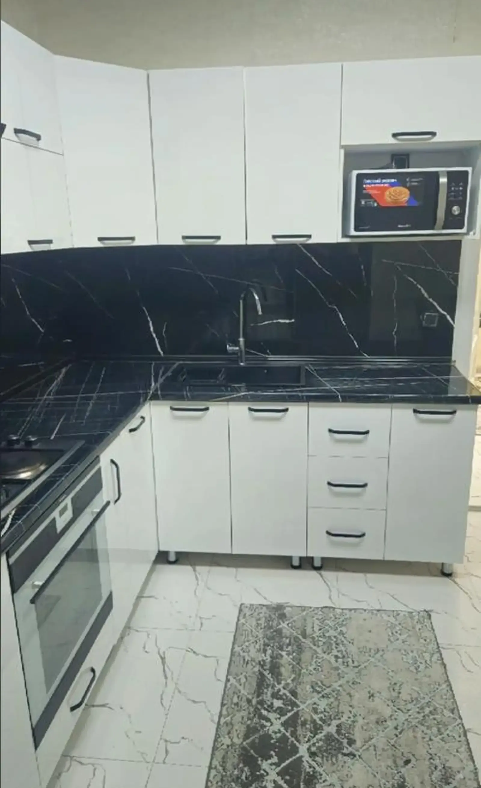 2-комн. квартира, 3 этаж, 75м², Шохмансур доми Голубой экран