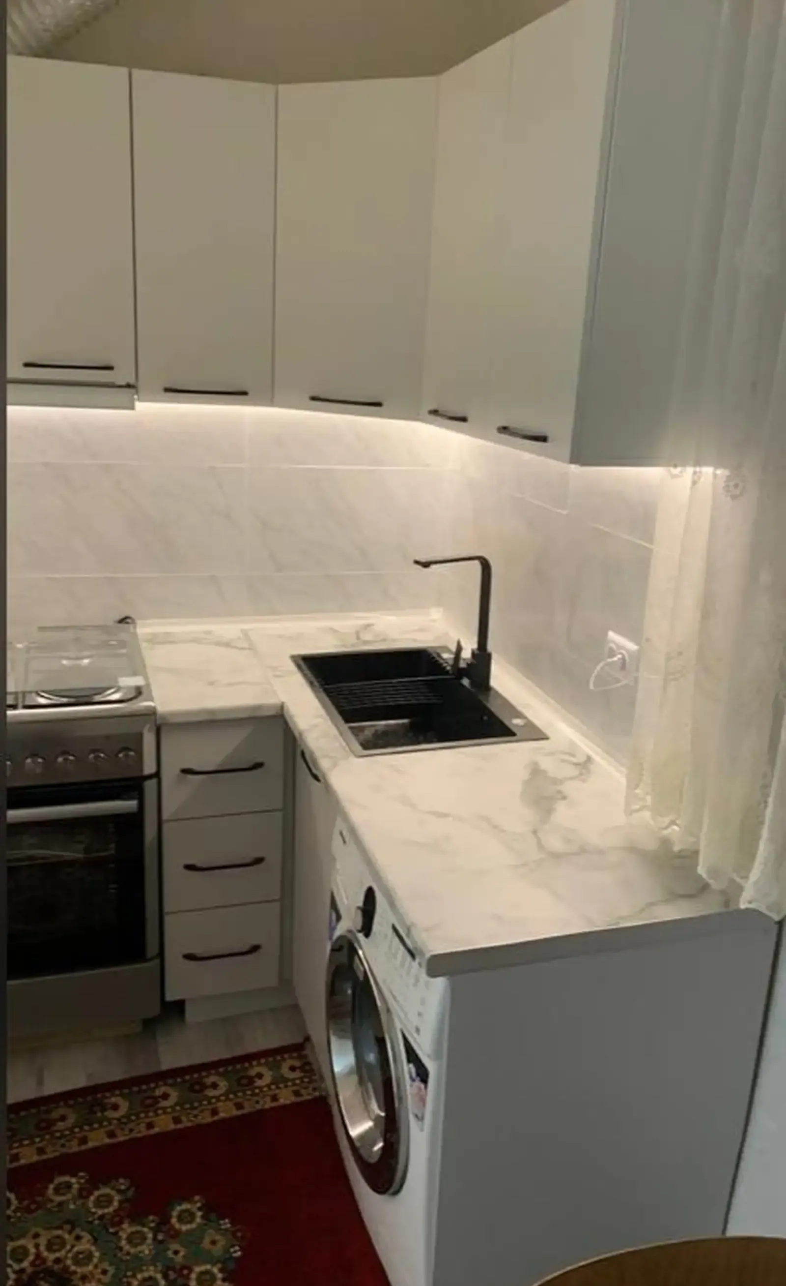 3-комн. квартира, 16 этаж, 70м², Шохмансур