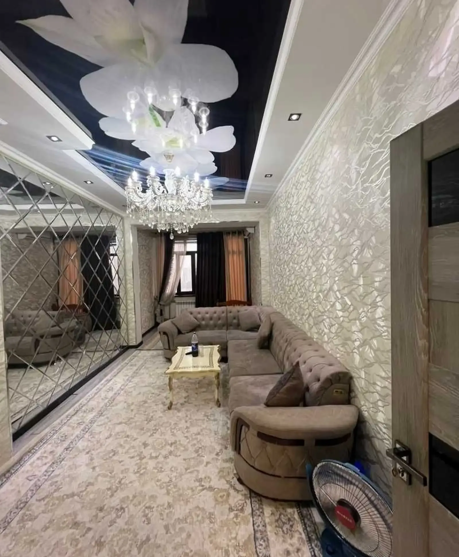2-комн. квартира, 10 этаж, 67м², Ашан, Мойка Малика, Дом Бархат