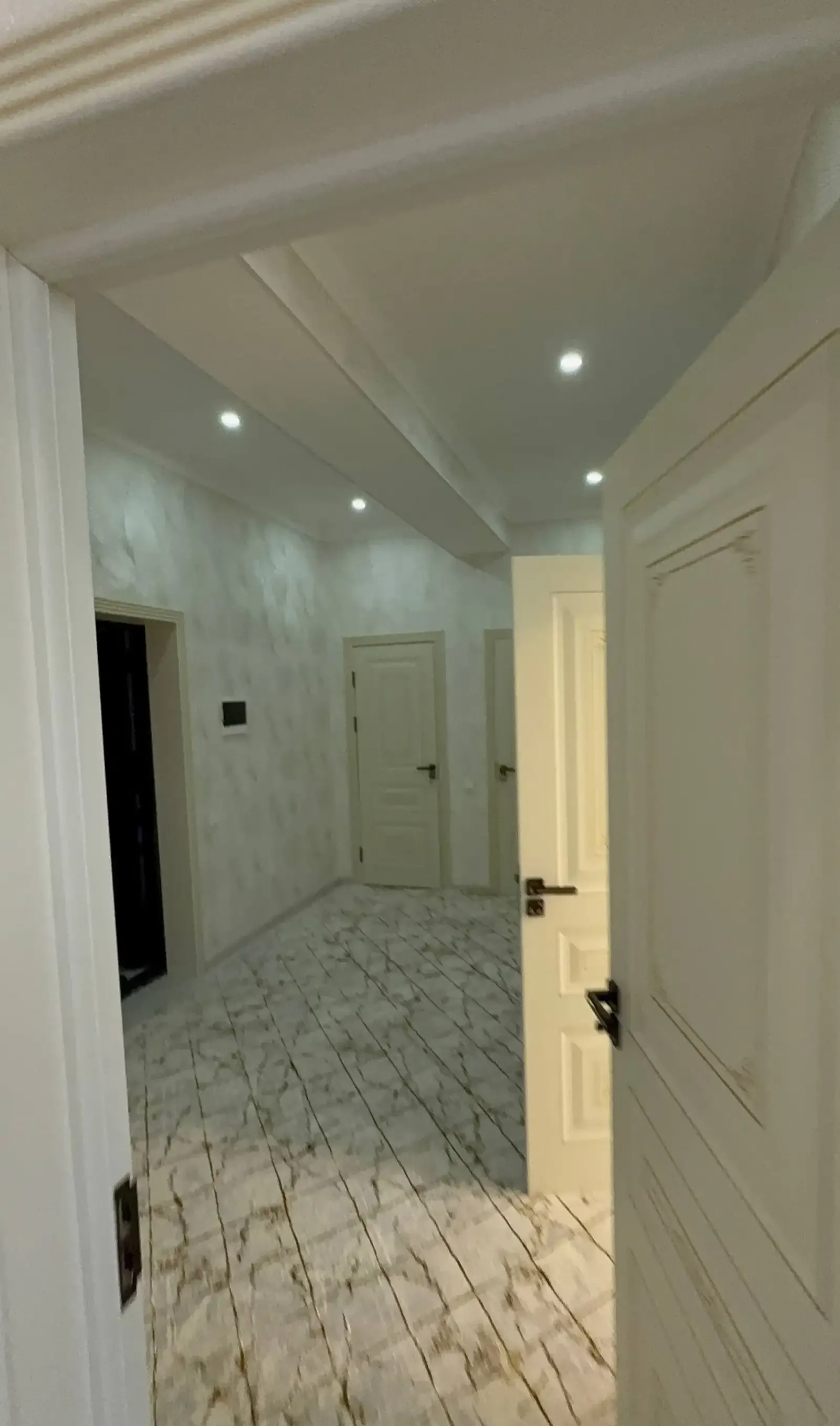 2-комн. квартира, 15 этаж, 73 м², Шохмансур