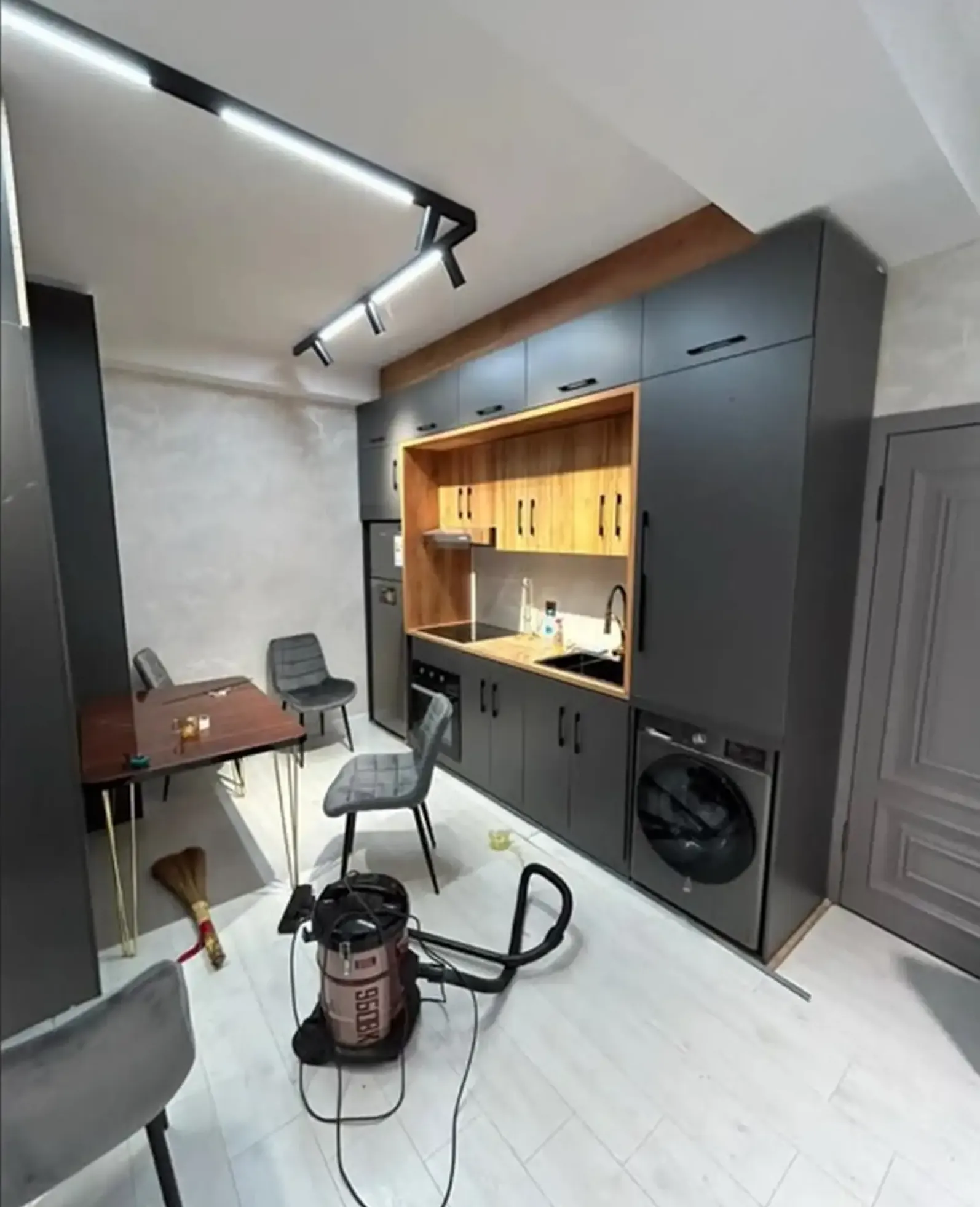 2-комн. квартира, 14 этаж, 72м², Сино