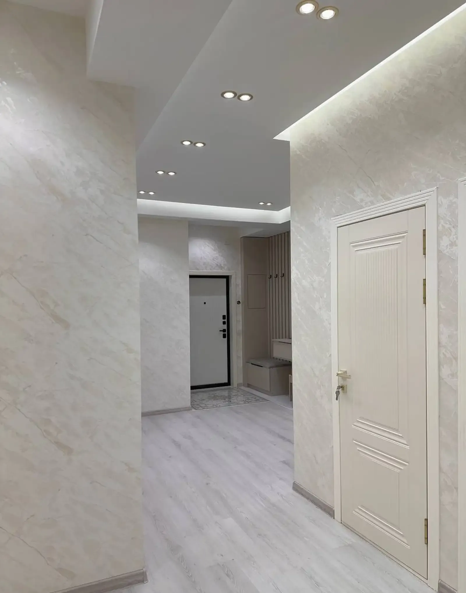 2-комн. квартира, 13 этаж, 88 м², 82мкр, Саодат