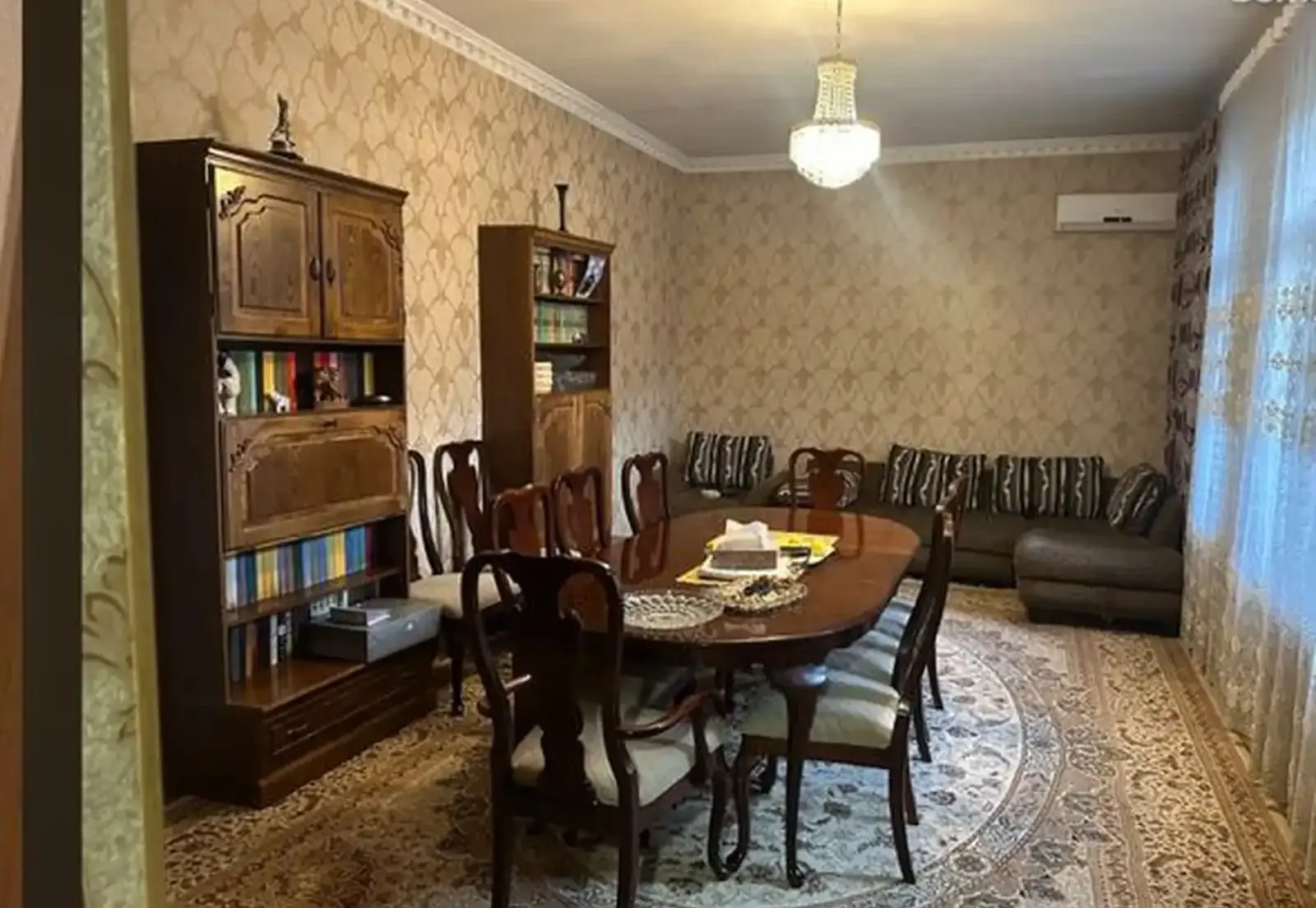 1-этажный, 6 комнатный дом, 340 м², Сомони