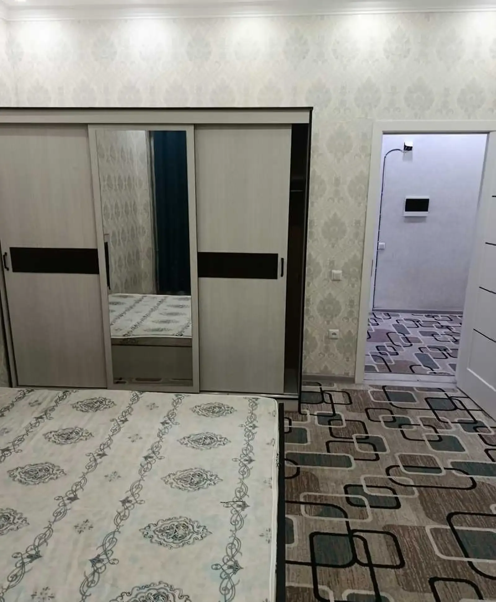 2-комн. квартира, 16 этаж, 52м², Дом печати