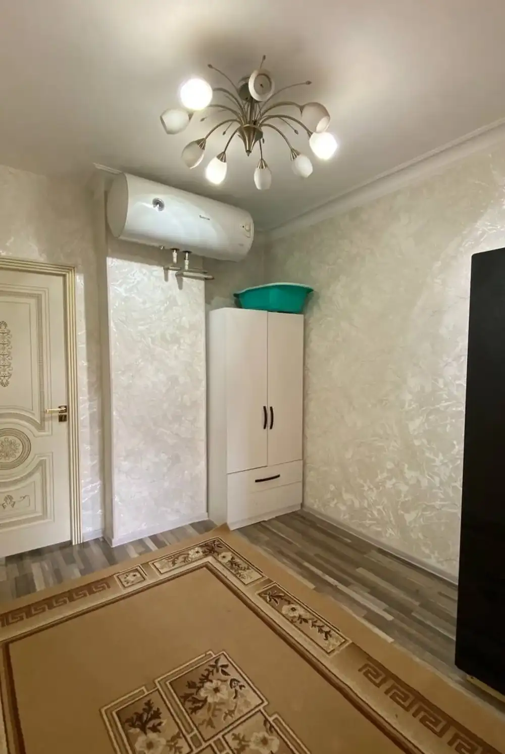 3-к квартира, 1 этаж, 75 м², Шохмансур