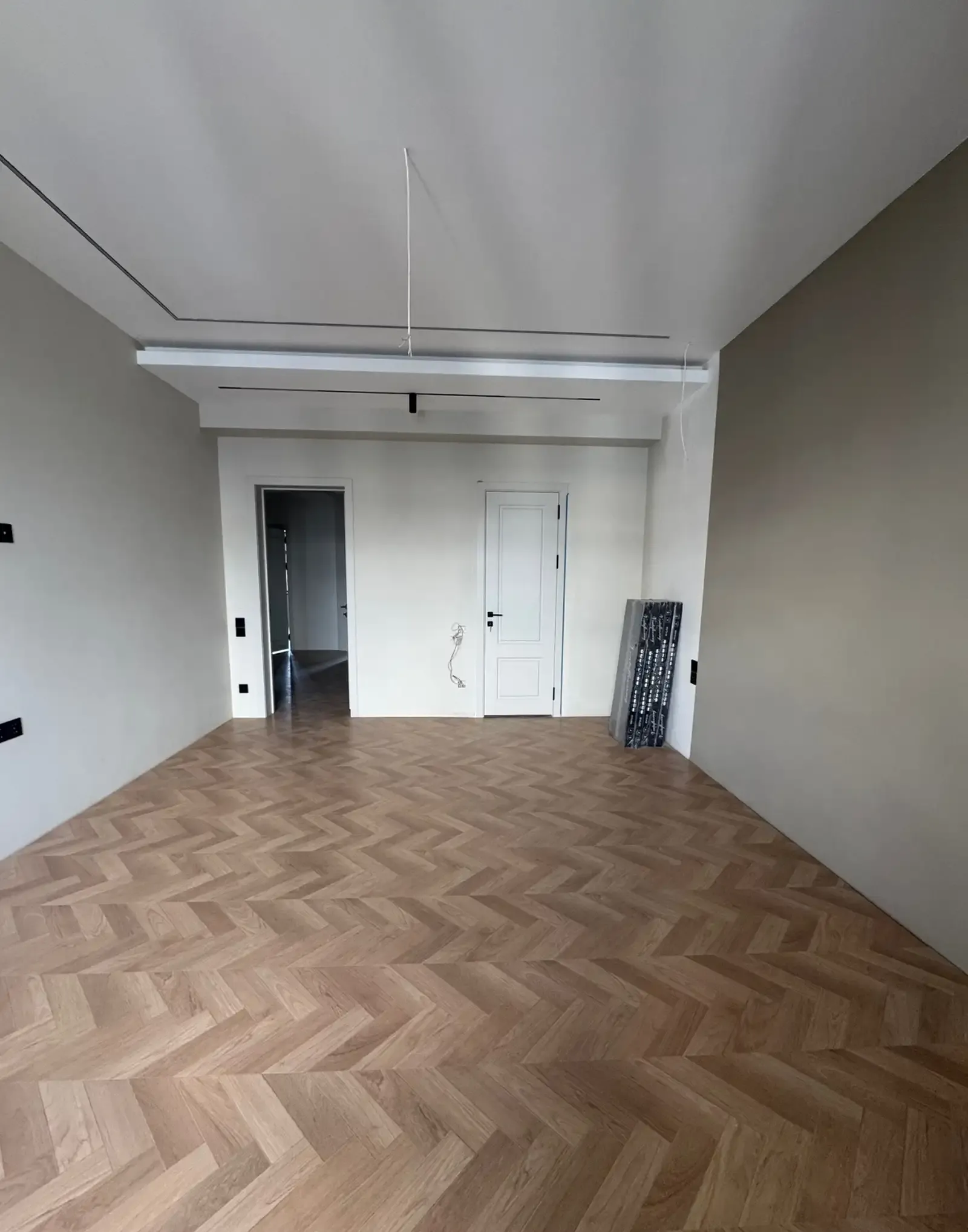 5-комн. квартира, 10 этаж, 170 м², Сомони