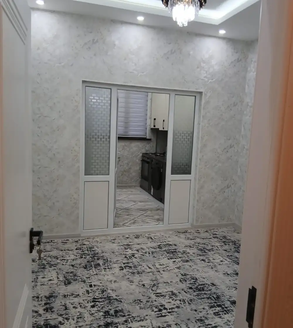 2-комн. квартира, 12 этаж, 55м², Шохмансур Голубой экран ру баруи Пайкар