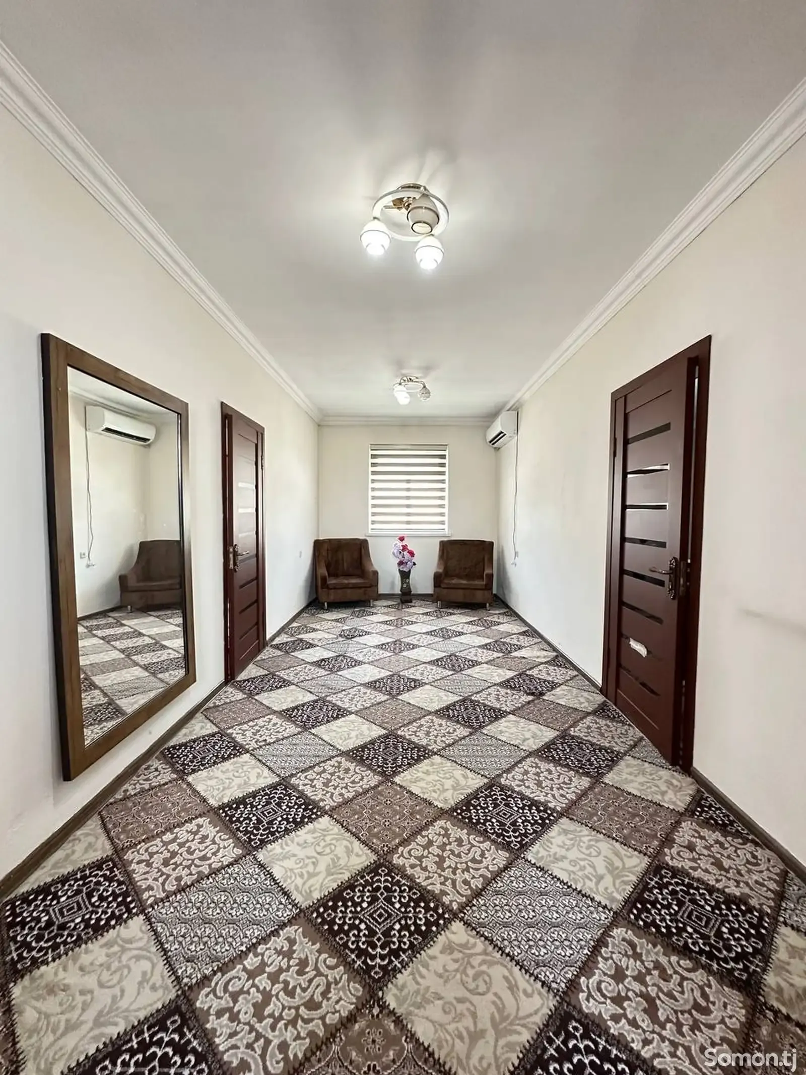 3 этажный, 6-комн. дом, 260 м², 8 соток, Сино