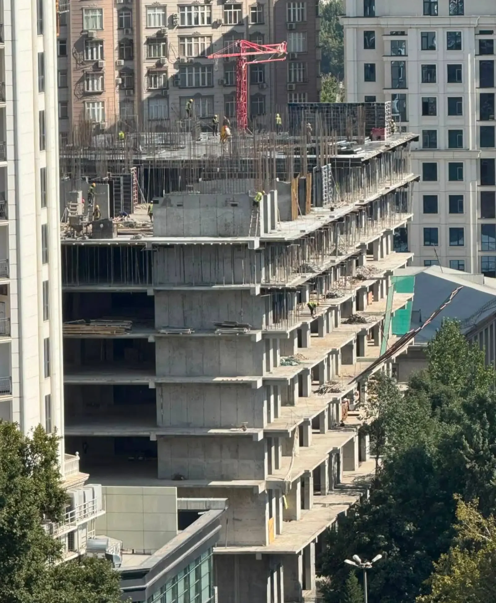 2-комн. квартира, 10 этаж, 117 м², Шохмансур