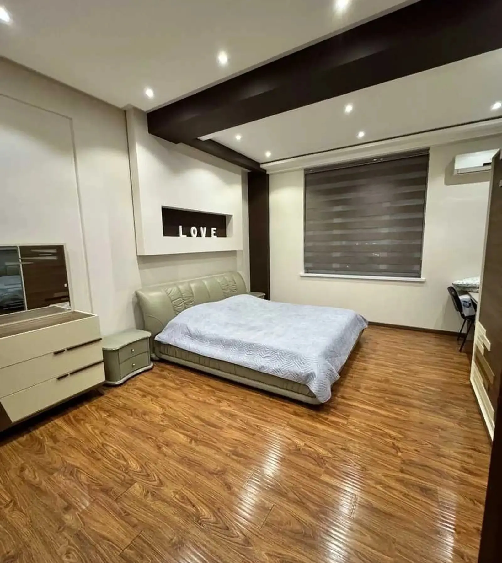 3-комн. квартира, 10 этаж, 107м², Шохмансур
