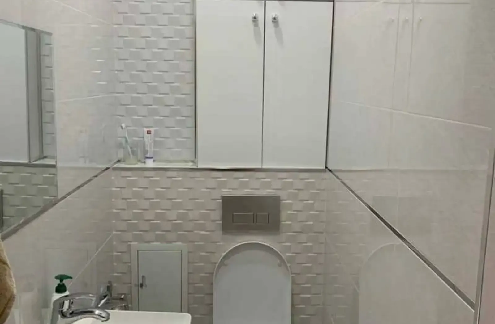 2-к квартира, 9 этаж, 78 м², Гранд Отель