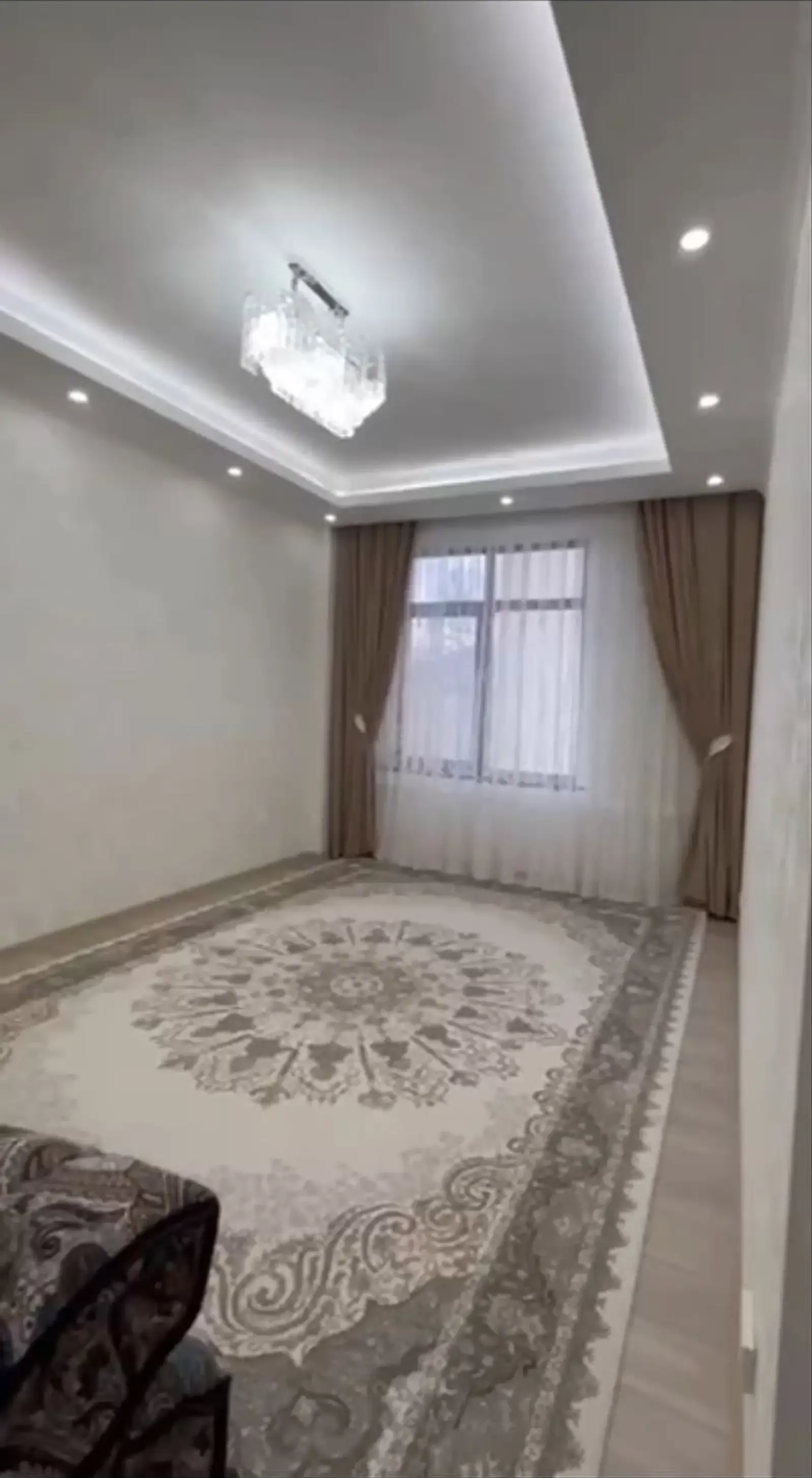 2-комн. квартира, 5 этаж, 63 м², И. Сомони