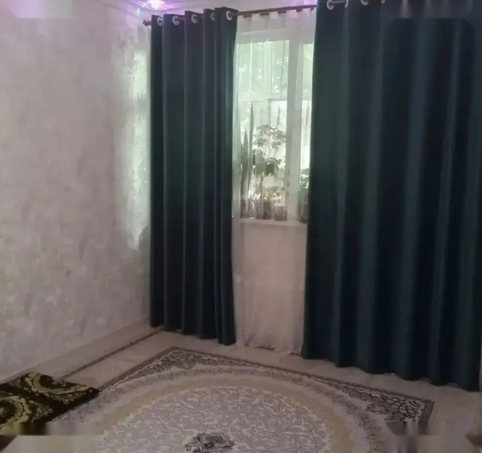 2-комн. квартира, 3 этаж, 70 м², Шохмансур