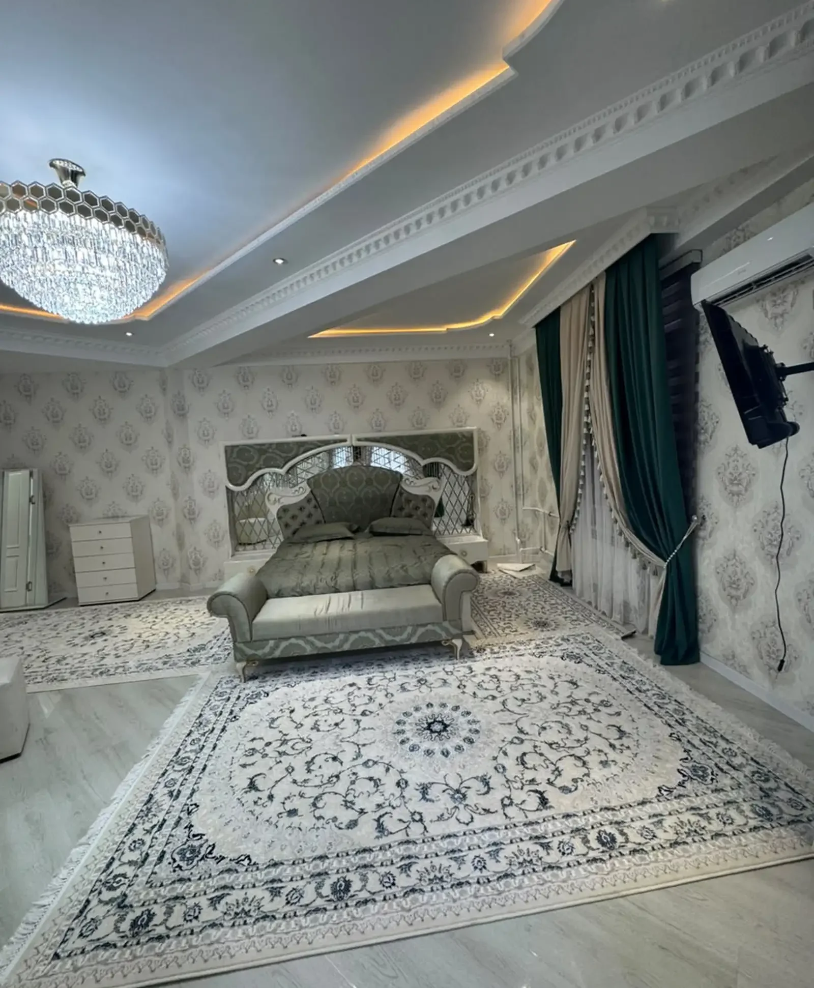 2-комн. квартира, 4 этаж, 100м², И.Сомони, Алфемо, доми Профит