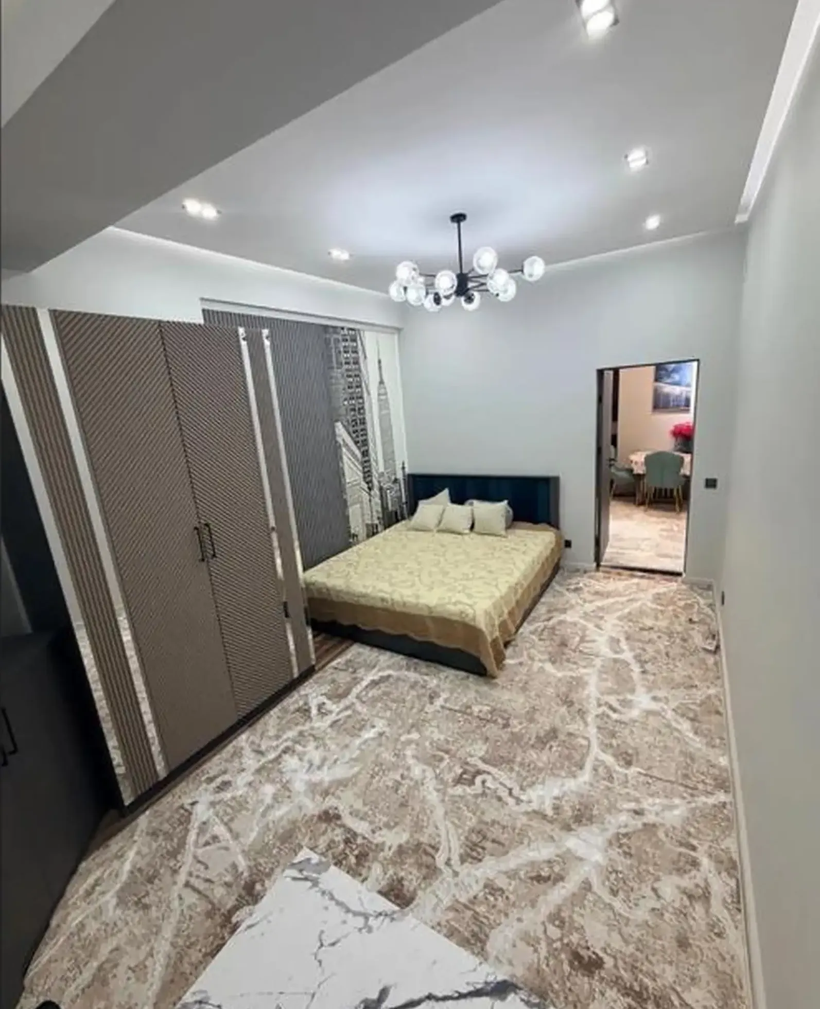 2-комн. квартира, 4 этаж, 130м², И Сомони