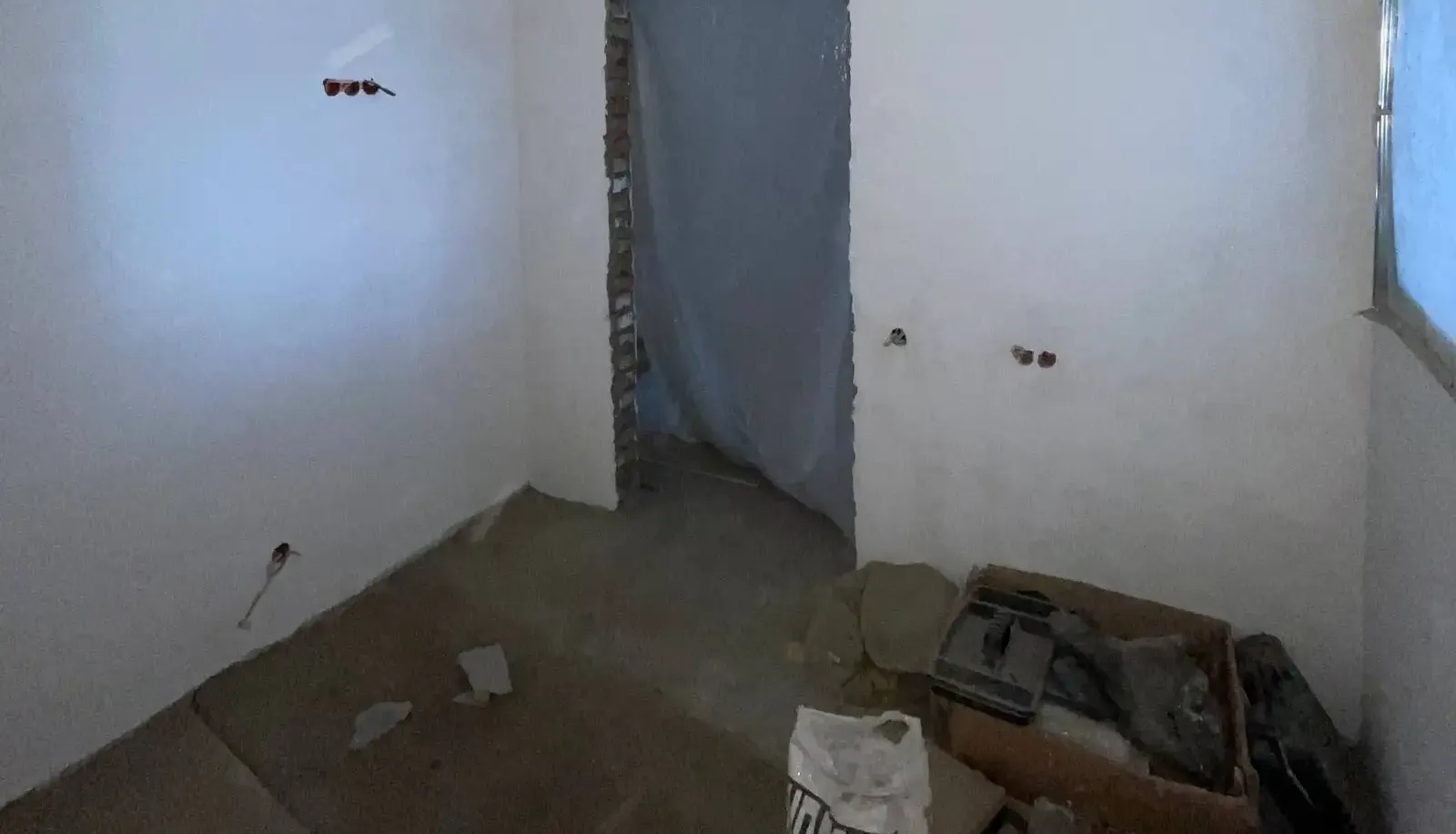 3-комн. квартира, 4 этаж, 130 м², Фирдавси