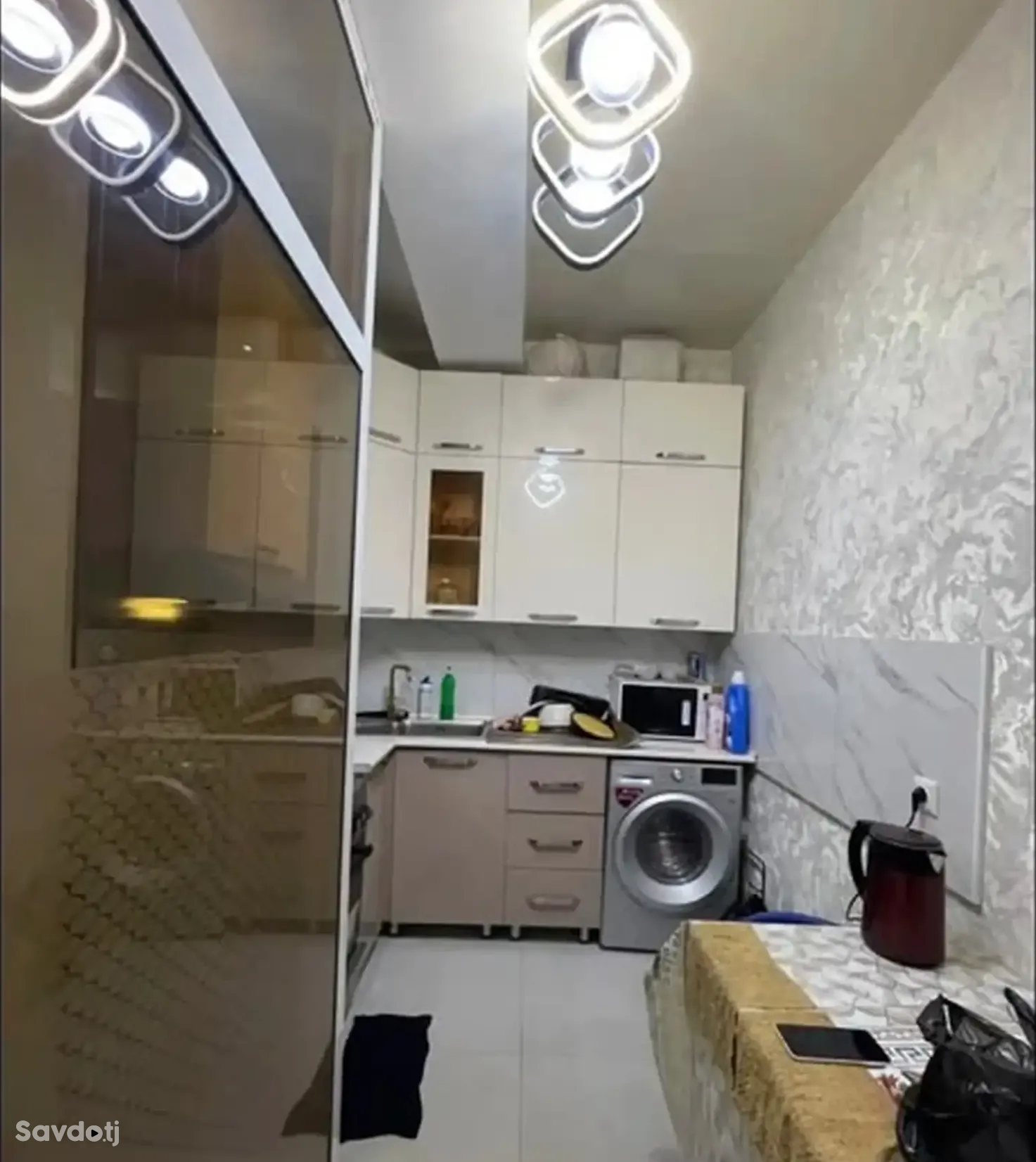 2-комн. квартира, 4 этаж, 65м², Сино