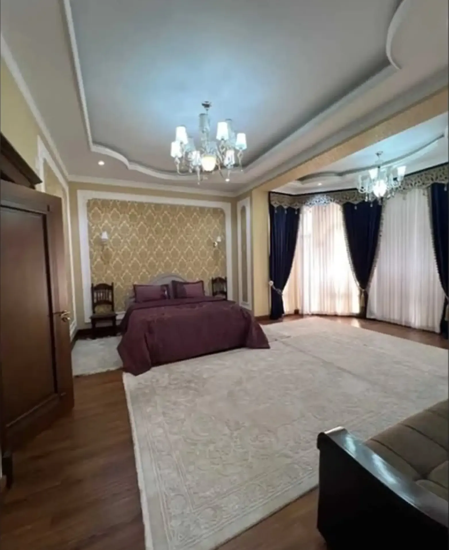 3-этажный, 3 комнатный дом, 600 м², Шохмансур