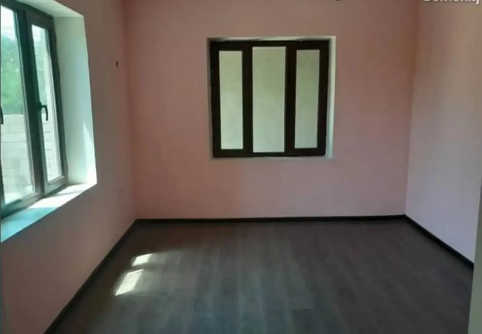 2-этажный, 4 комнатный дом, 350 м², Сино