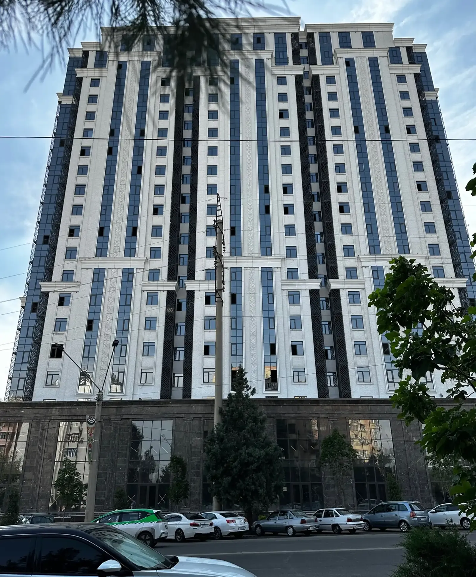2-комн. квартира, 12 этаж, 105 м², 91 мкр, Караболо