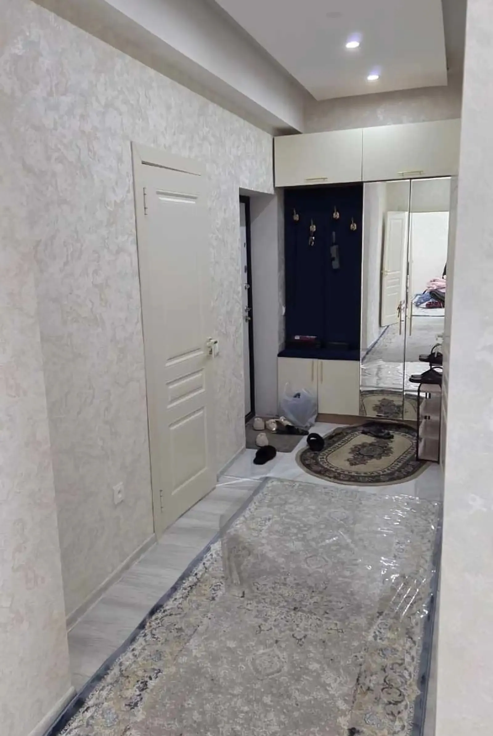 2-комн. квартира, 10 этаж, 70м², Шохмансур