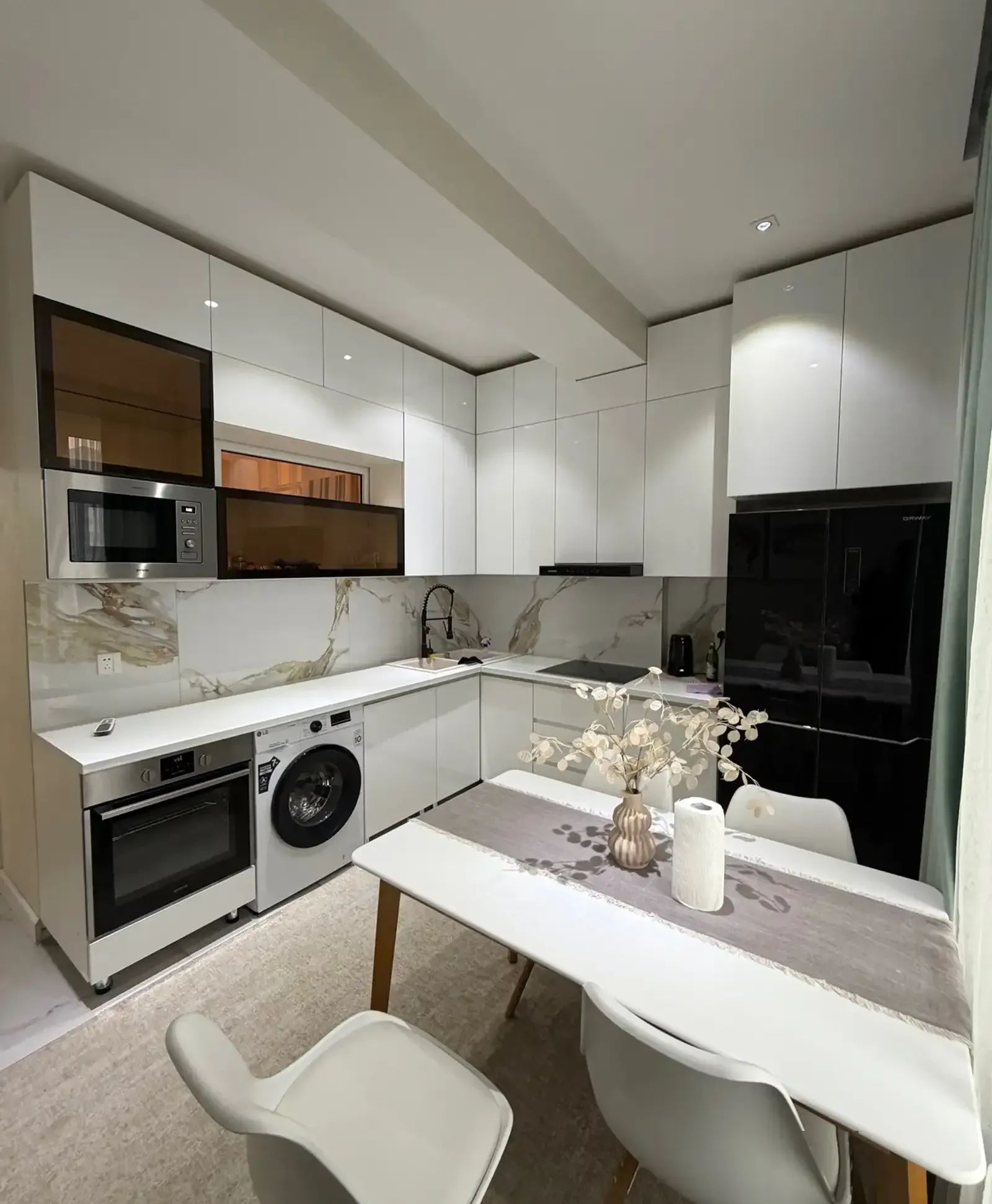 3-комн. квартира, 10 этаж, 90м², Овир/Грандь Отель