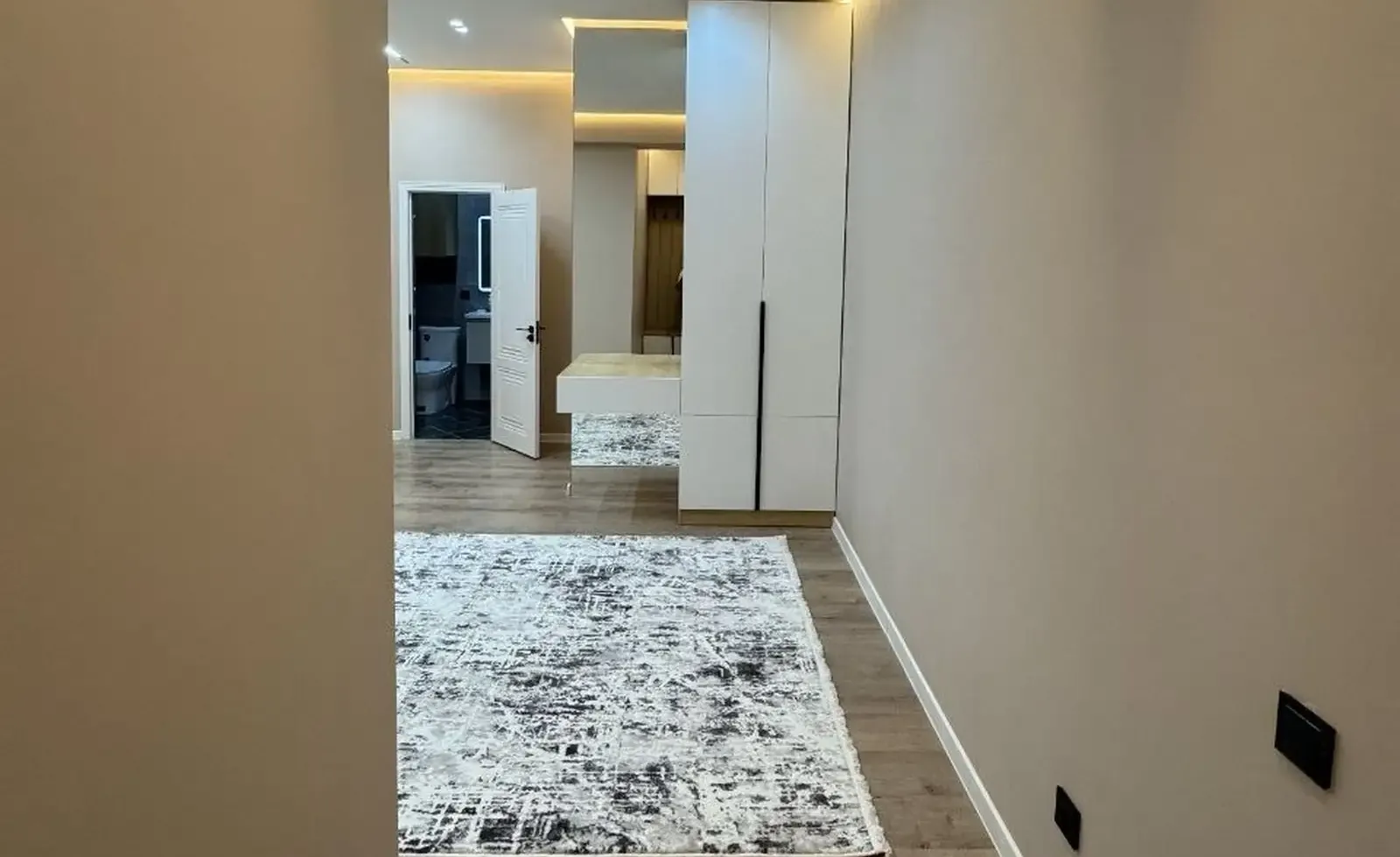 2-комн. квартира, 9 этаж, 70 м², Шохмансур Вазорати маориф