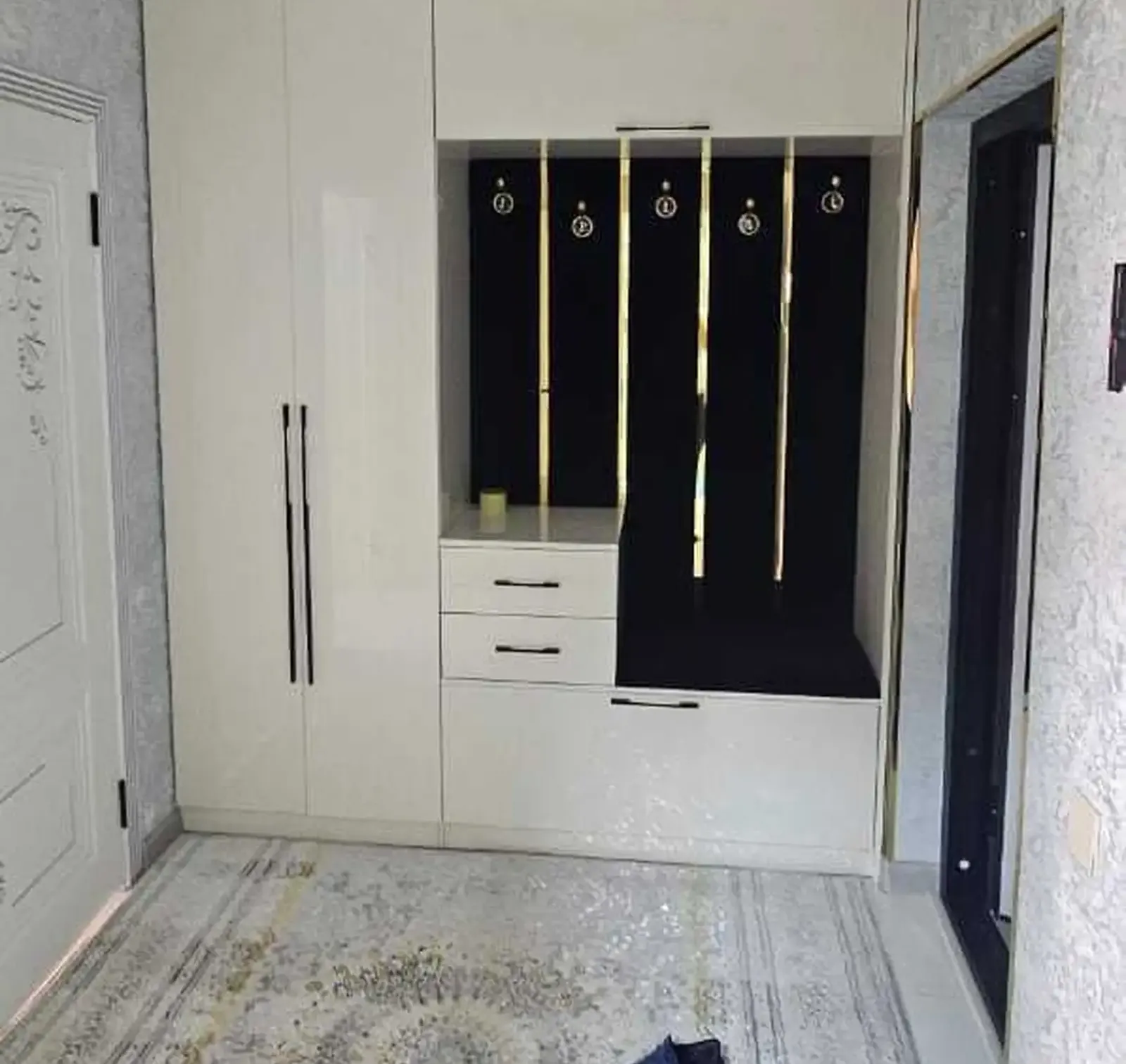 3-комн. квартира, 8 этаж, 58 м², Фирдавси