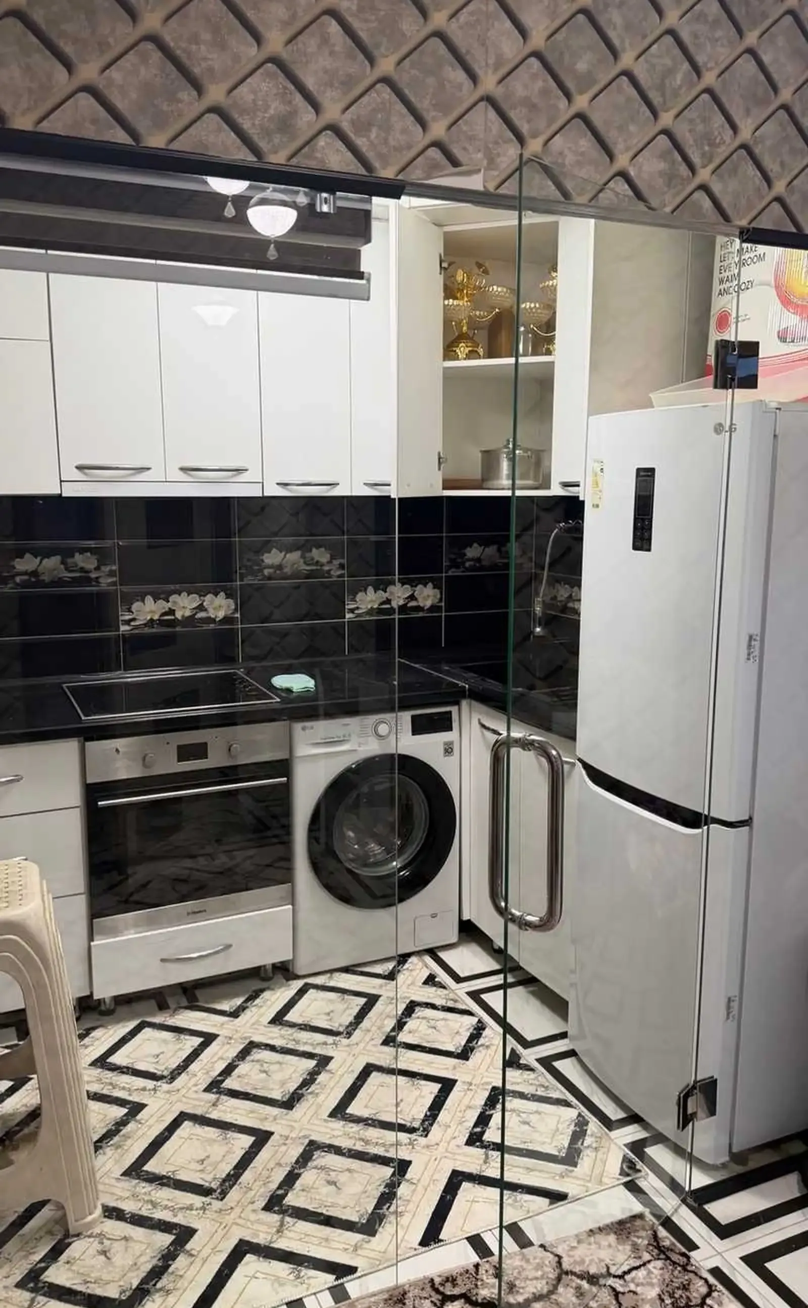 2-комн. квартира, 10 этаж, 56м², сомони