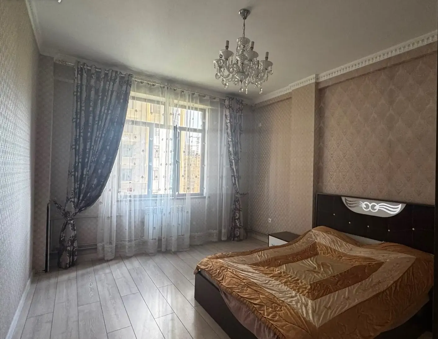 4-комн. квартира, 9 этаж, 130м², дом печат